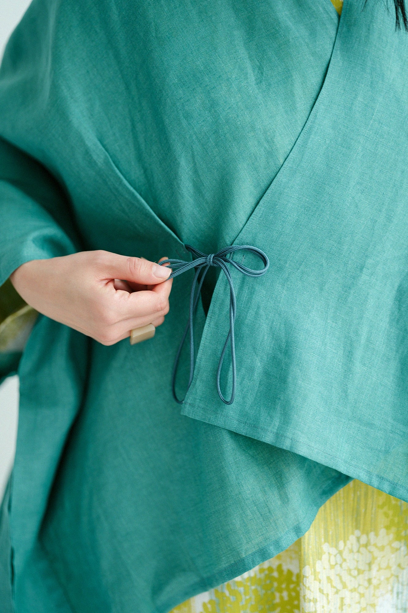 【Scheduled to ship around Mar 3】Linen Kisaragi Poncho Short／Bluish Green