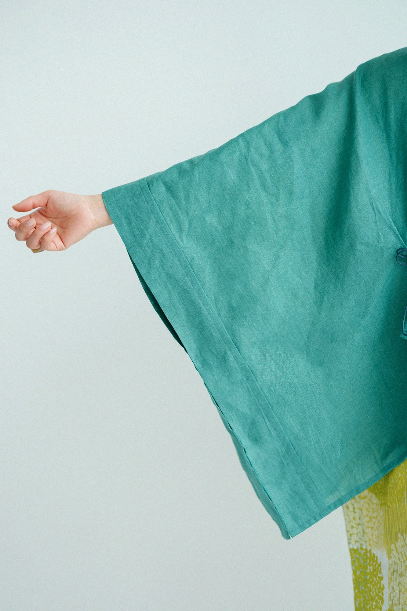 【Scheduled to ship around Mar 3】Linen Kisaragi Poncho Short／Bluish Green