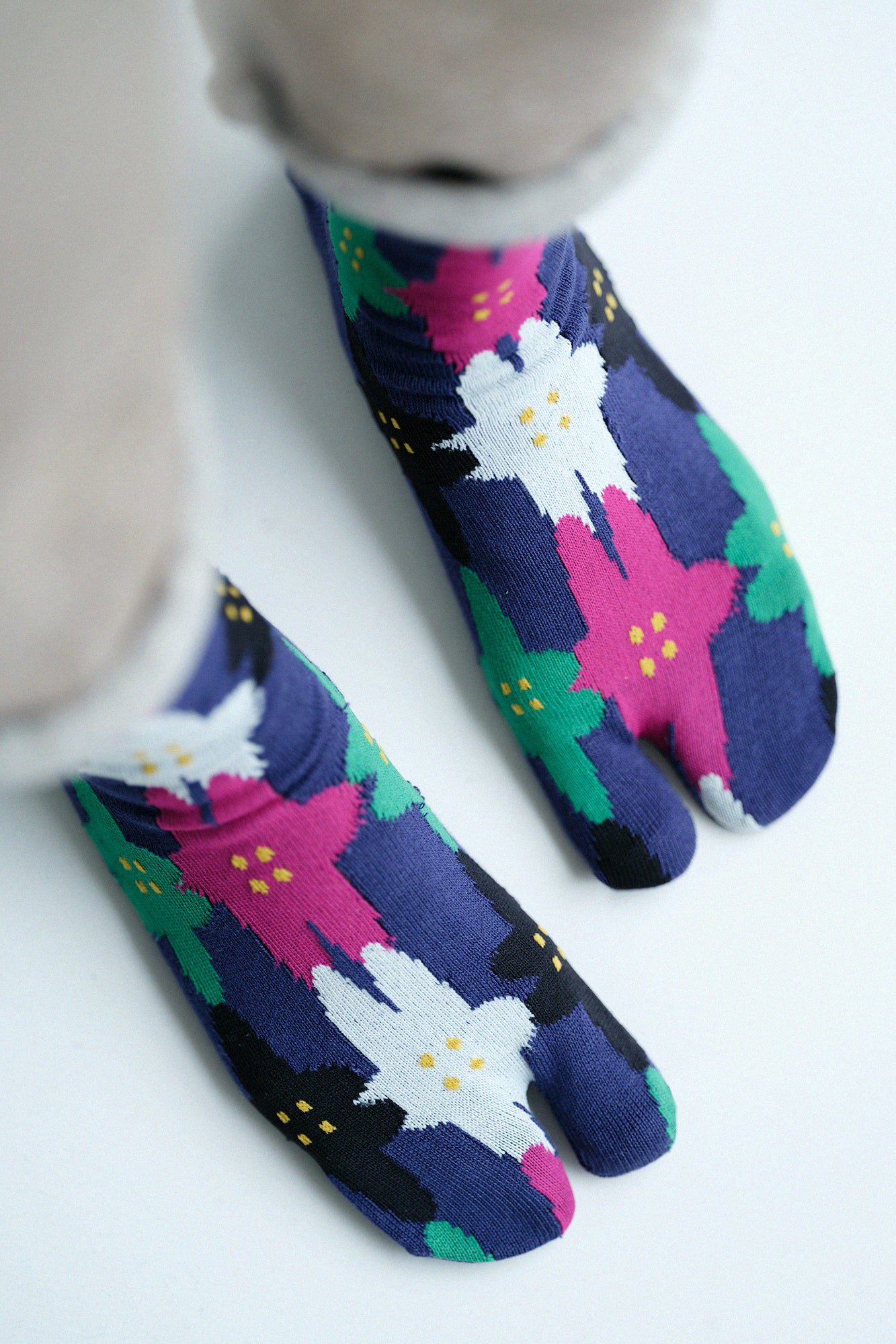 Tabi Socks (Mid-calf)／Hide and Seek【Men・Women】
