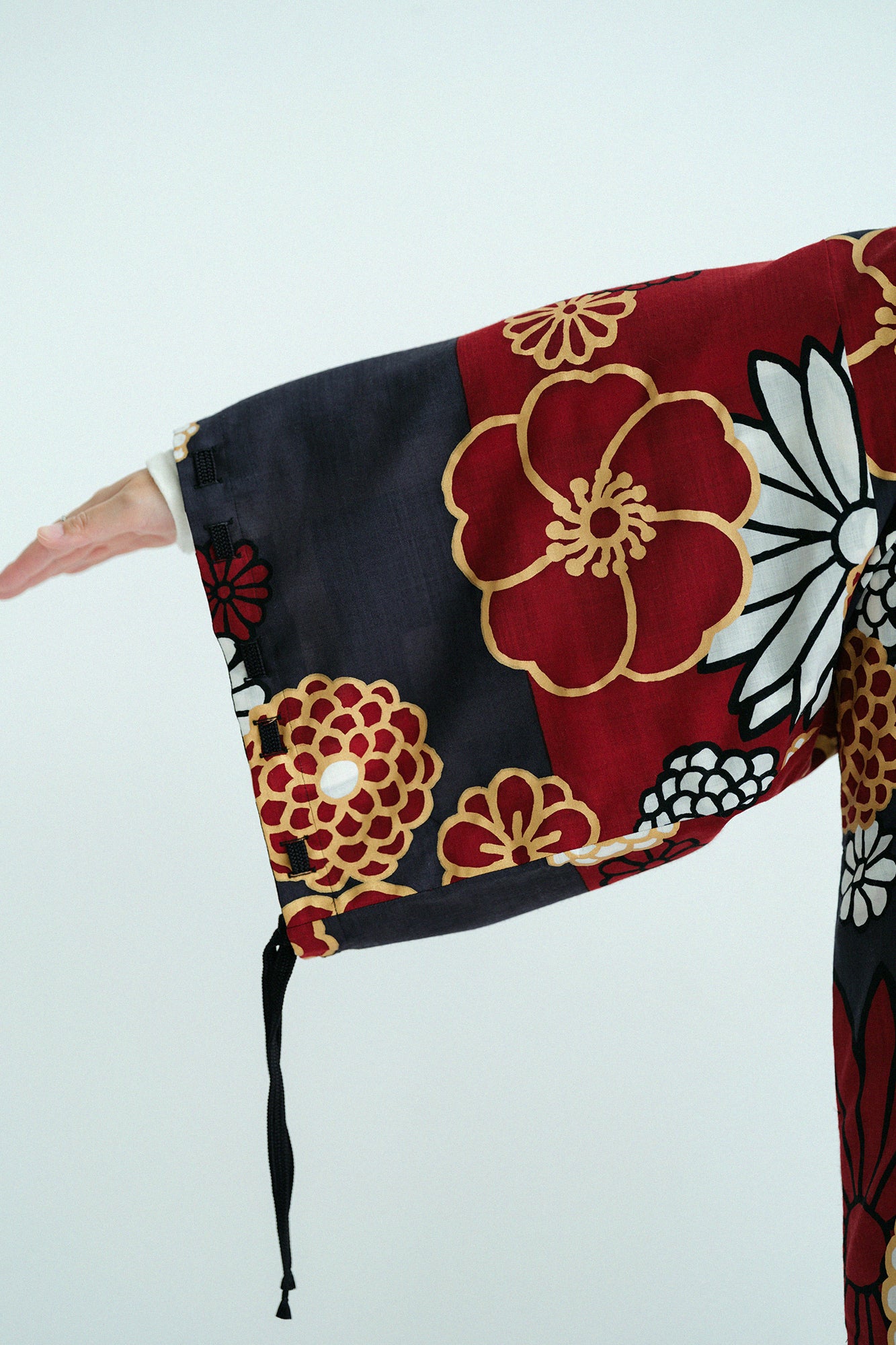 モスリン 宮中袖（きゅうちゅうそで） 可逆（かぎゃく）／桟（さん）×金襴緞子（きんらんどんす）