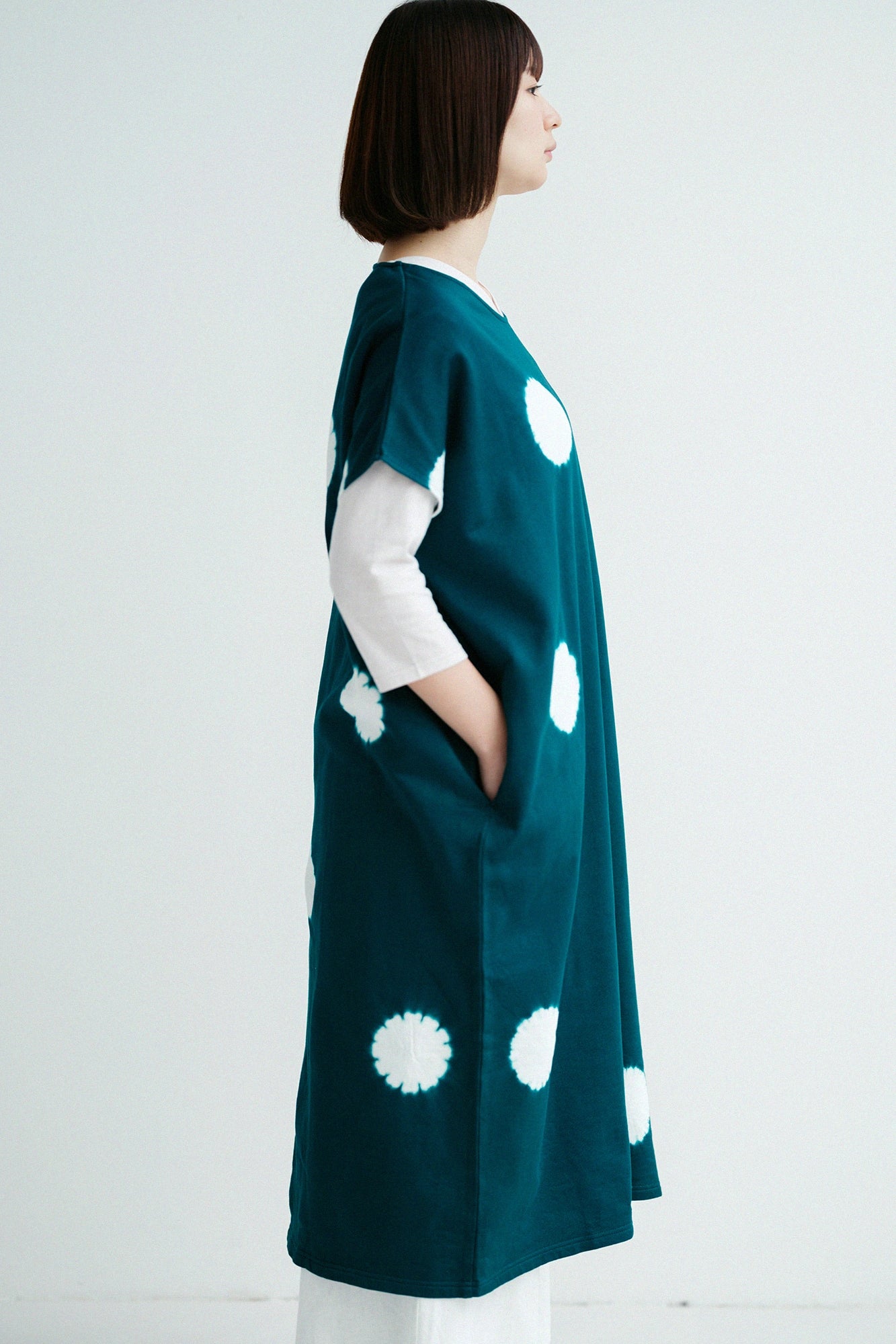 【Versand voraussichtlich ab 3. März】Kiyose-Shibori Feines Wollgewebe (Sazare-Urake) Langform-Kleid (Chōhōkei) Schulterlinie (Katasen)/Große Mizutama (Mizutama Dai) Tokiwairo × Tsukumo 