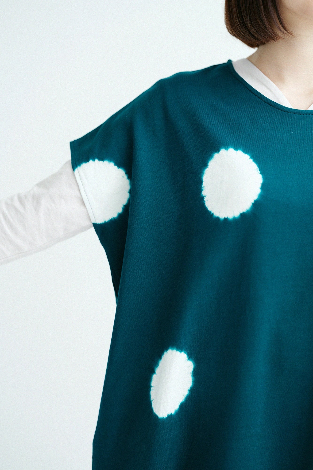 【Versand voraussichtlich ab 3. März】Kiyose-Shibori Feines Wollgewebe (Sazare-Urake) Langform-Kleid (Chōhōkei) Schulterlinie (Katasen)/Große Mizutama (Mizutama Dai) Tokiwairo × Tsukumo 