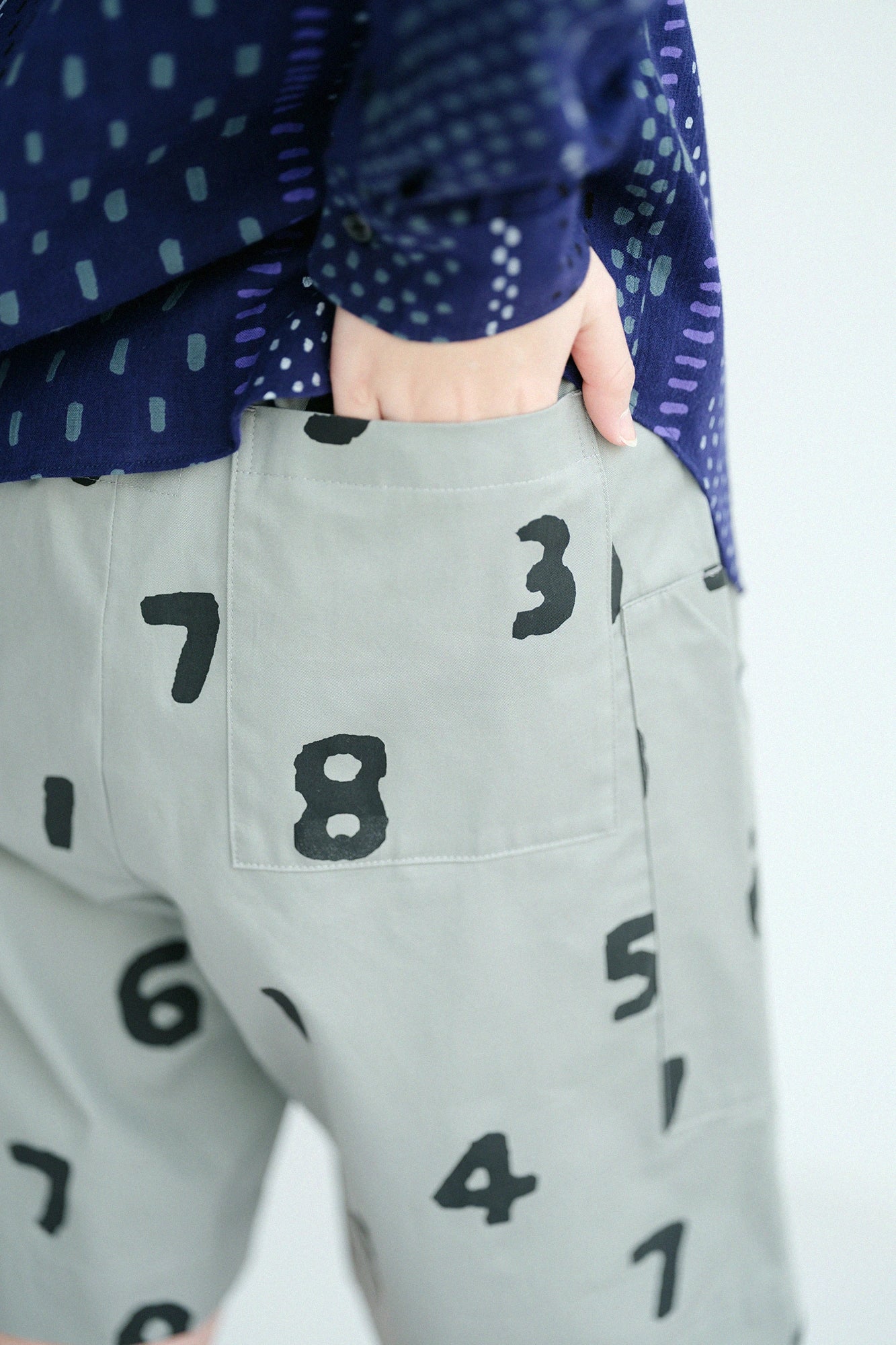 [Versand voraussichtlich um den 10. März] Cleanse (R) Twill BIKE-Shorts/SO-SU-U grau