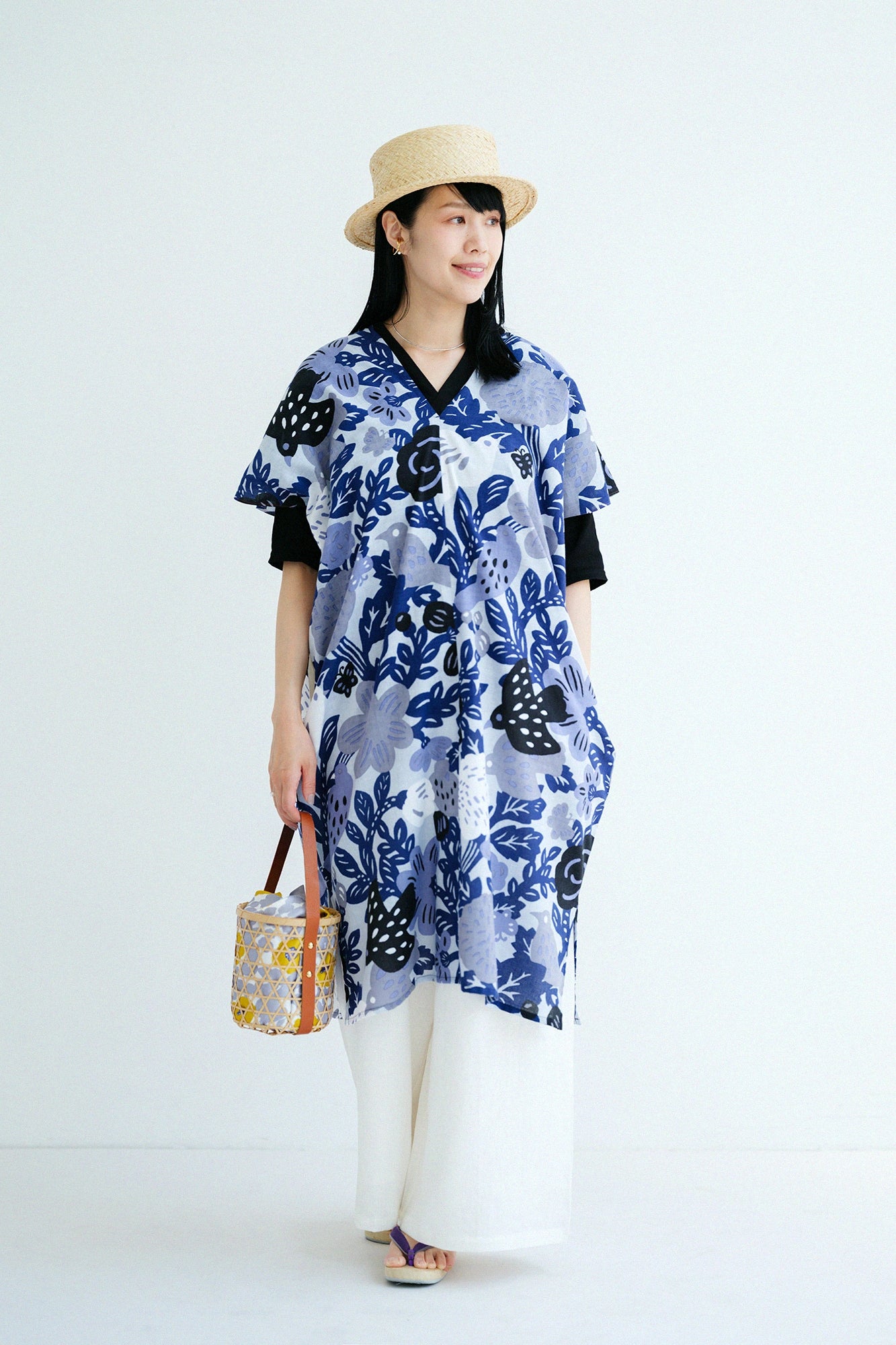 'Height:'161 cm,'WearsTaille : »Women F