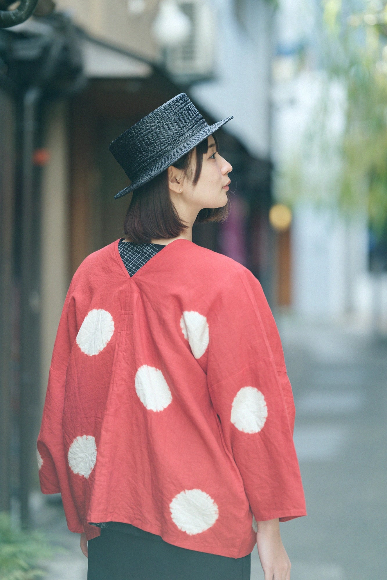 【Scheduled to ship around Mar 3】Konsei Tie-dye Linen Hatsuki Cardigan／Large Polka Dots Dark Red×White