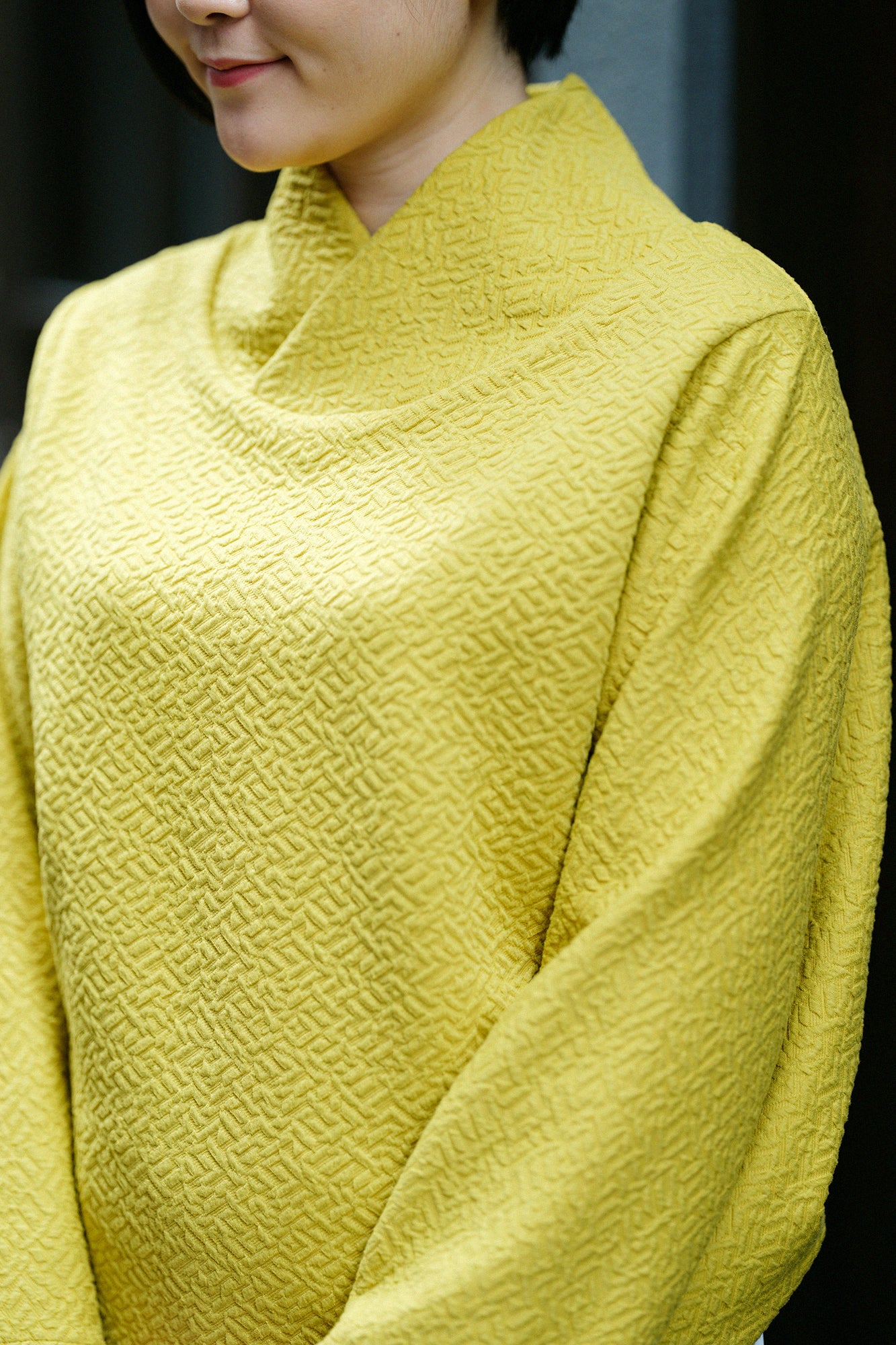 雙層緹花 和服領上衣 白息／金黃色