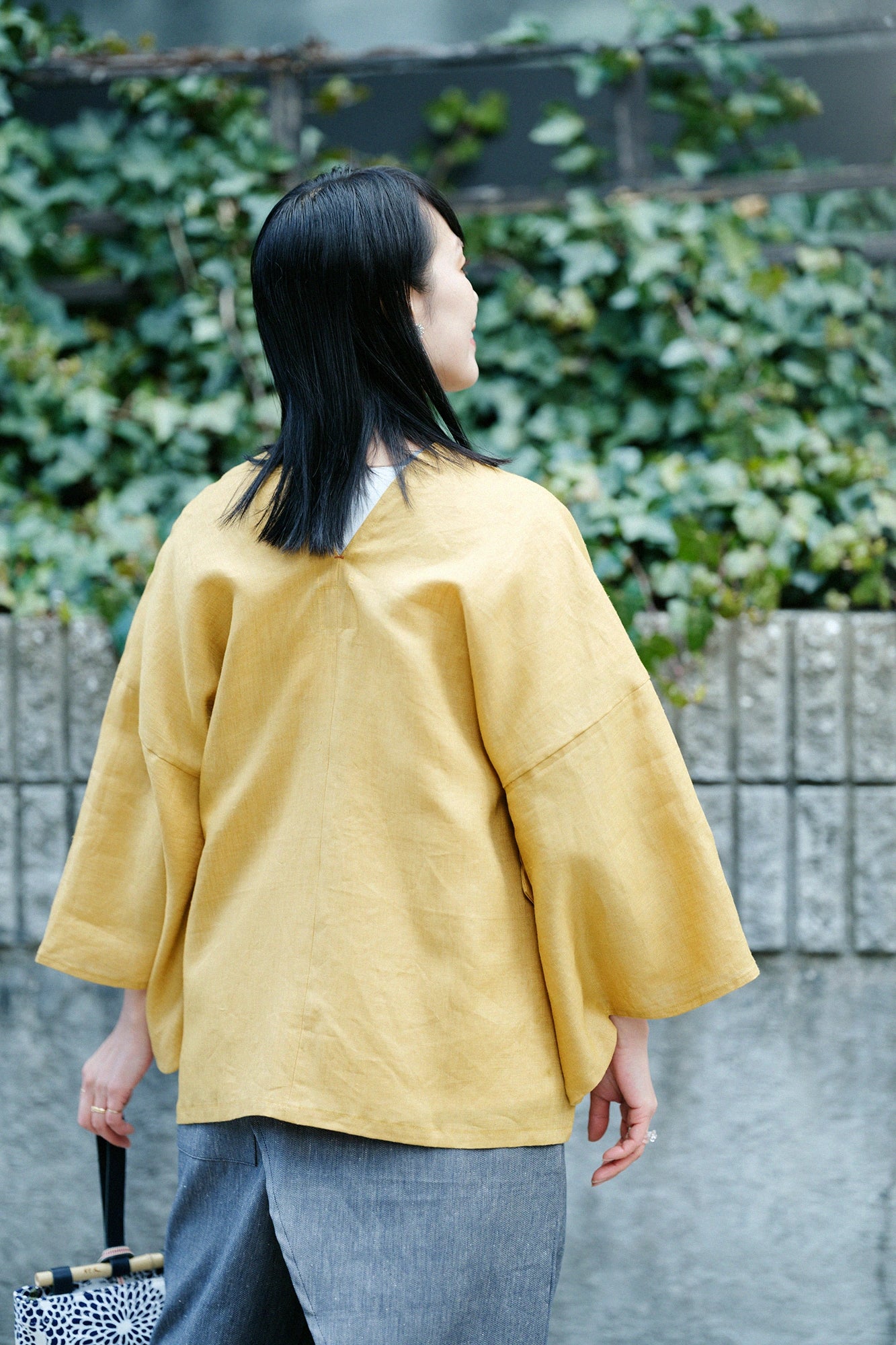 【Scheduled to ship around Mar 3】Linen Hatsuki Cardigan／Golden Yellow 