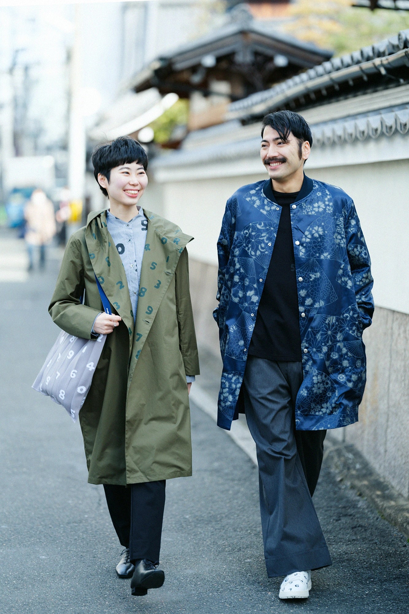 【3月17日頃発送予定】高密度ツイル フードコート／カーキ×SO-SU-U
