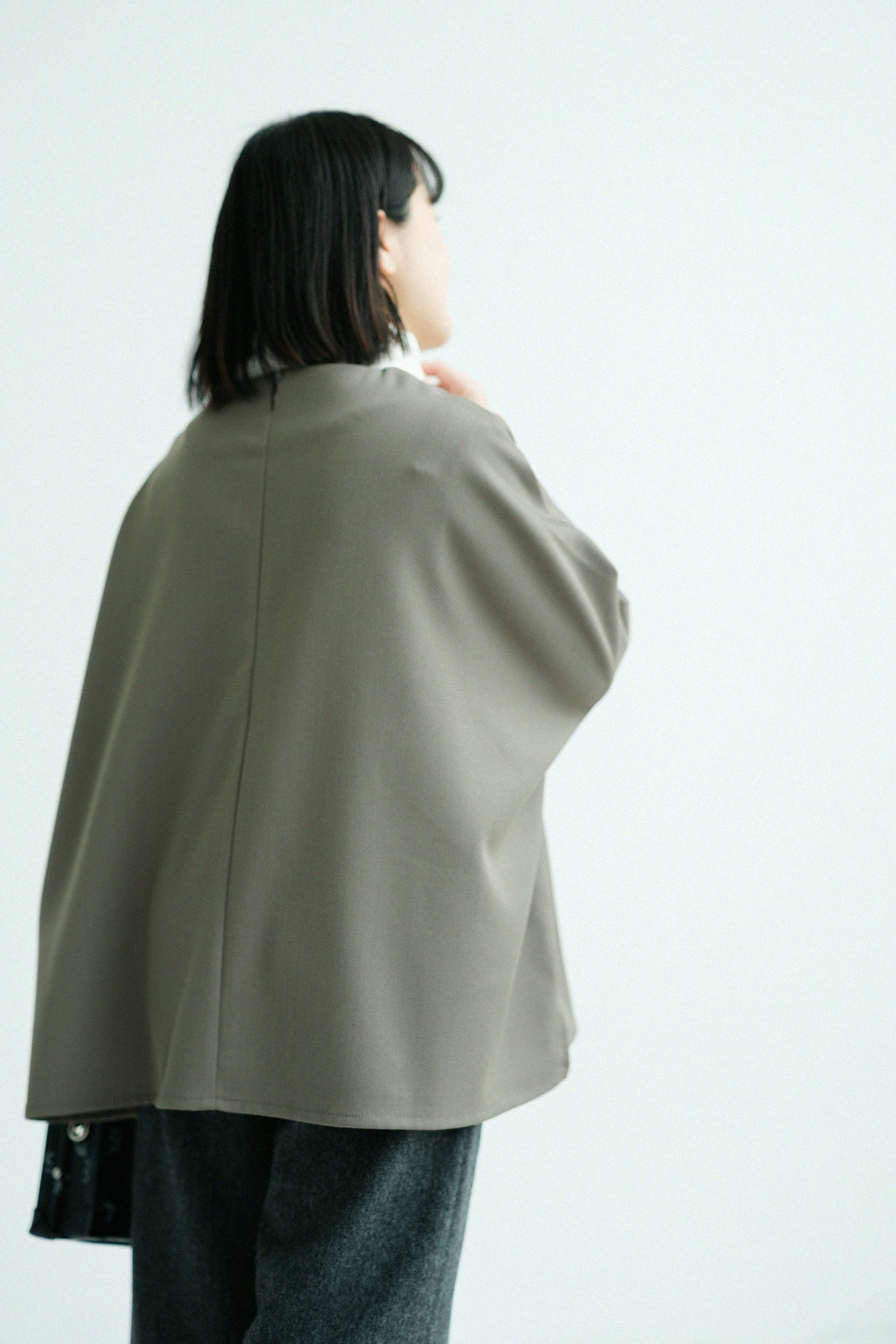 【Pre-order】Alpinix Largo Blouse／Moss Grey（※Scheduled to be shipped around Dec 9）