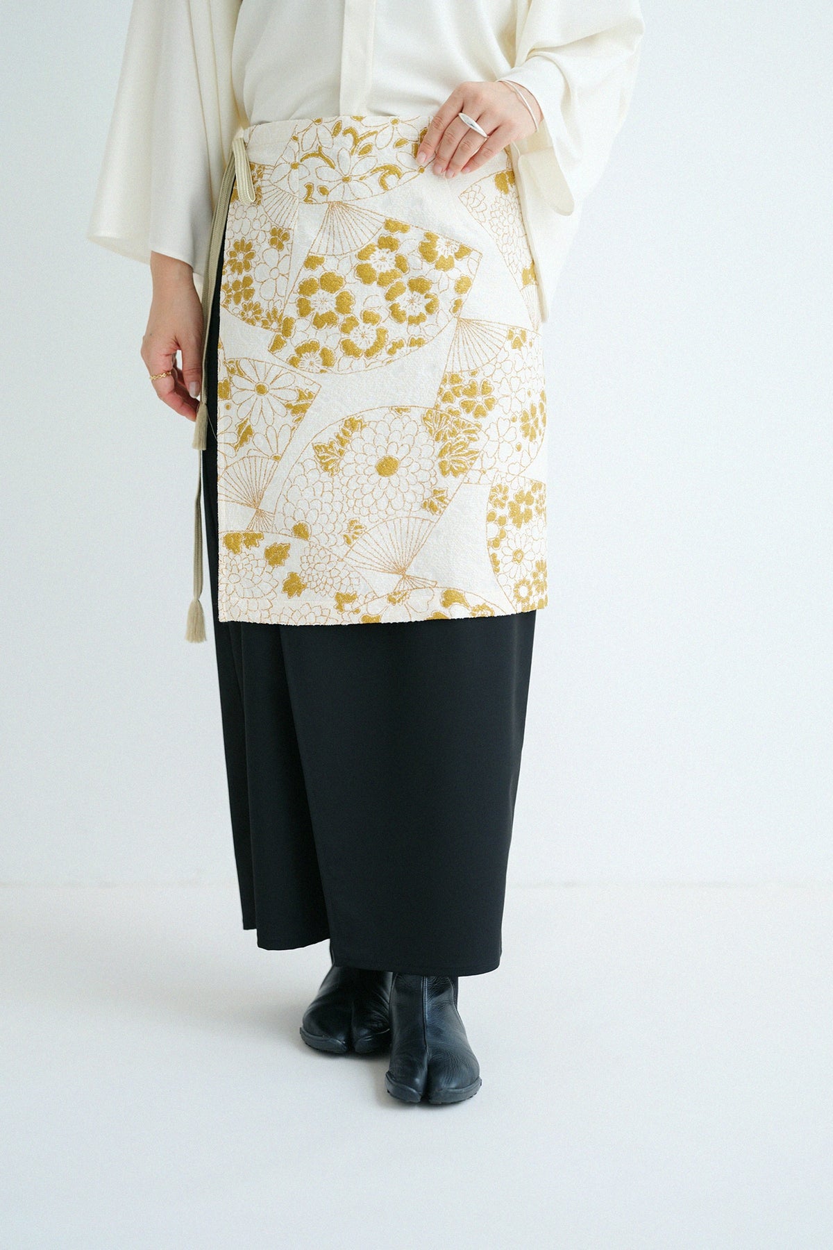 '身高：'166cm,'穿用尺碼：'短丈
