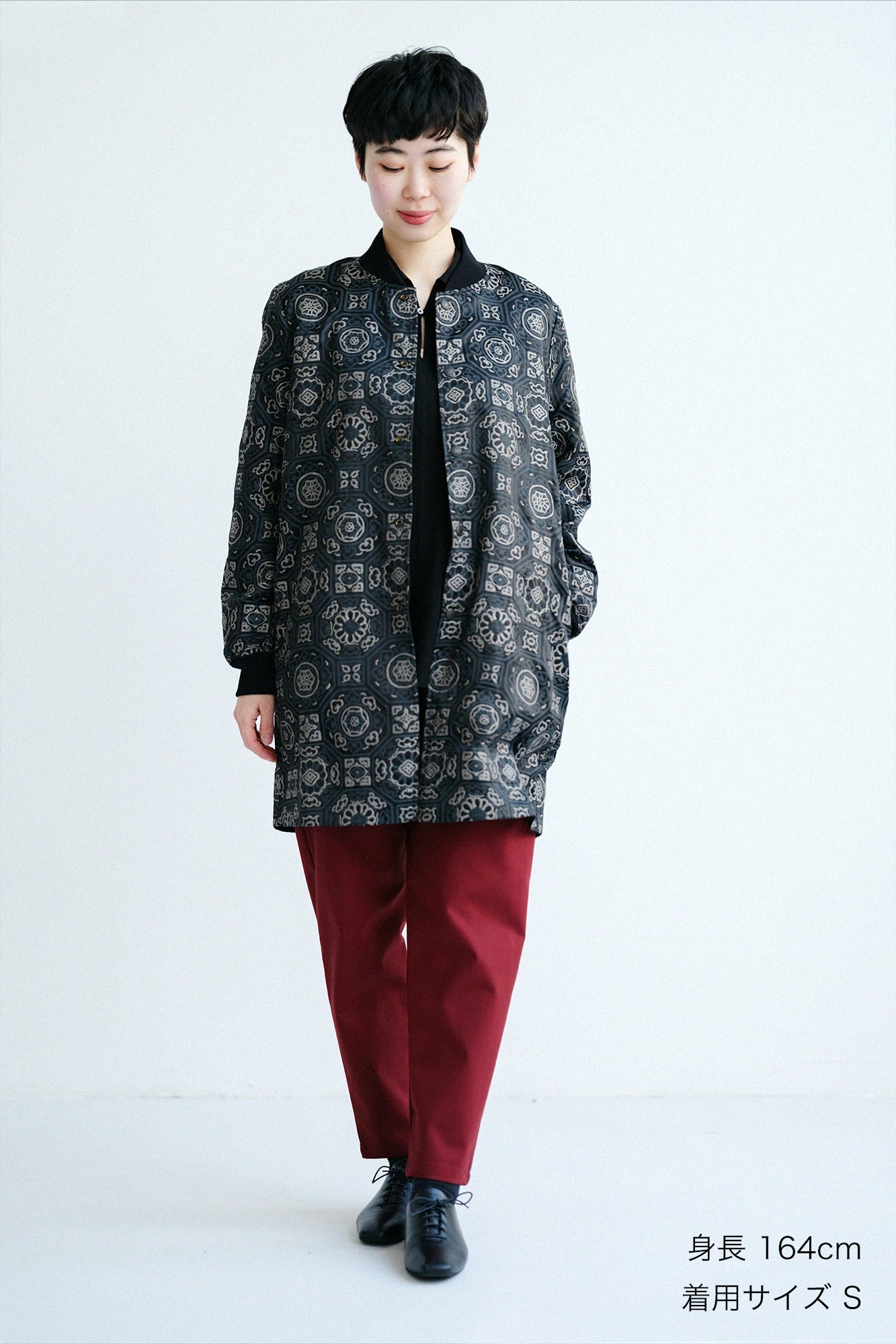 【4月下旬発送予定】シャンブレーツイル リバーシブルブルゾン／ブラック×華麗（かれい）