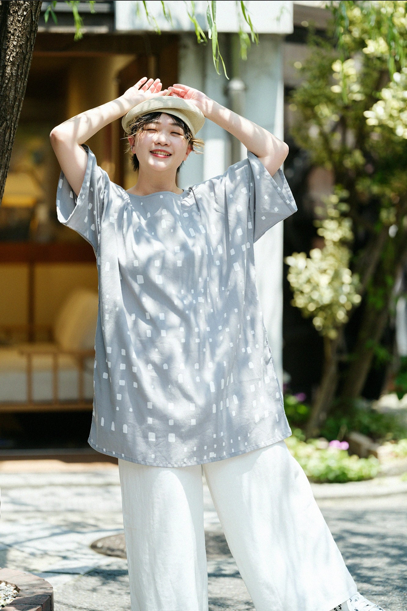 '身高：'162cm,'穿用尺寸：'女F,左下