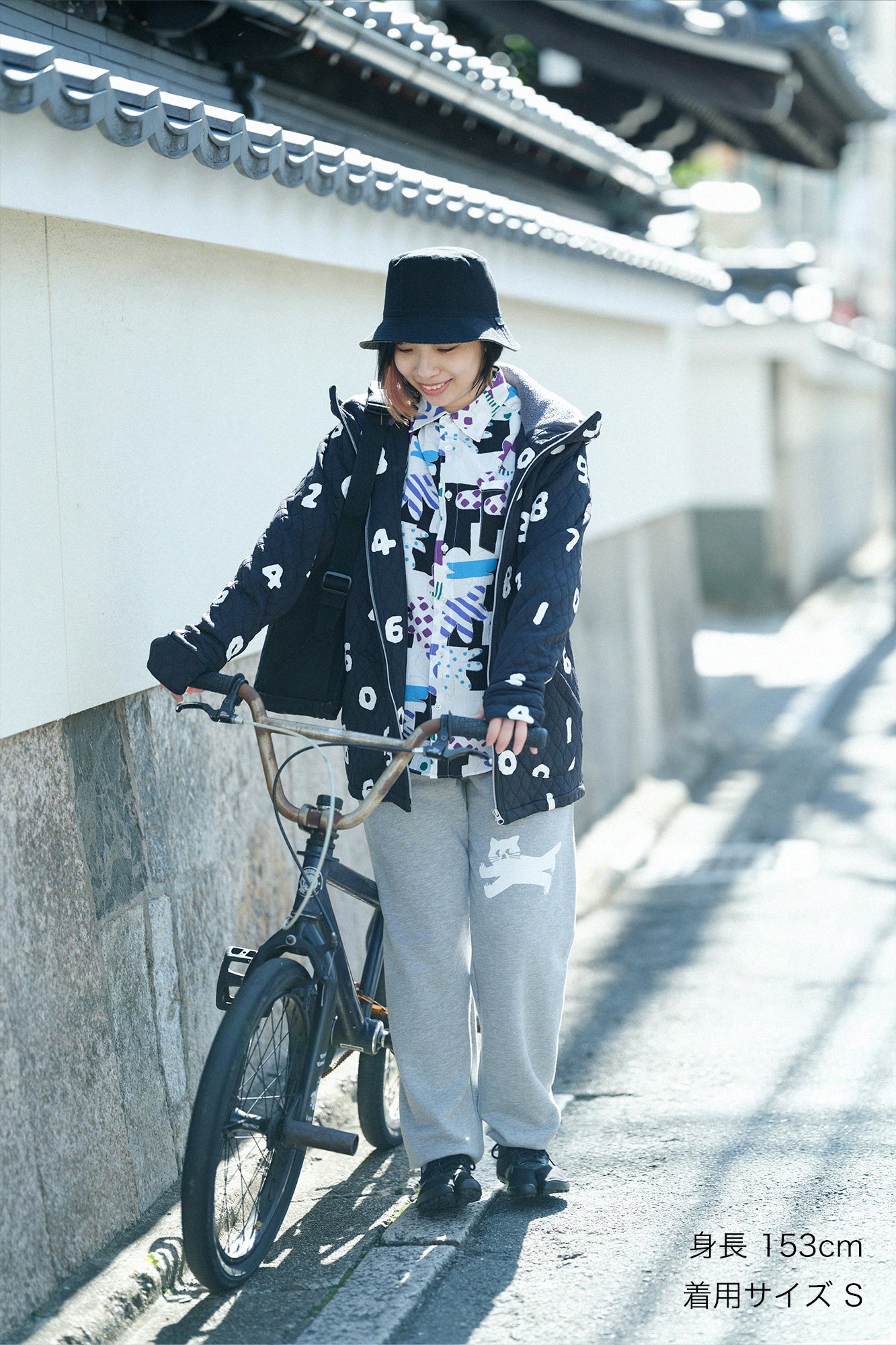 キルティングジャカール BIKEパーカー／SO-SU-U ブラック