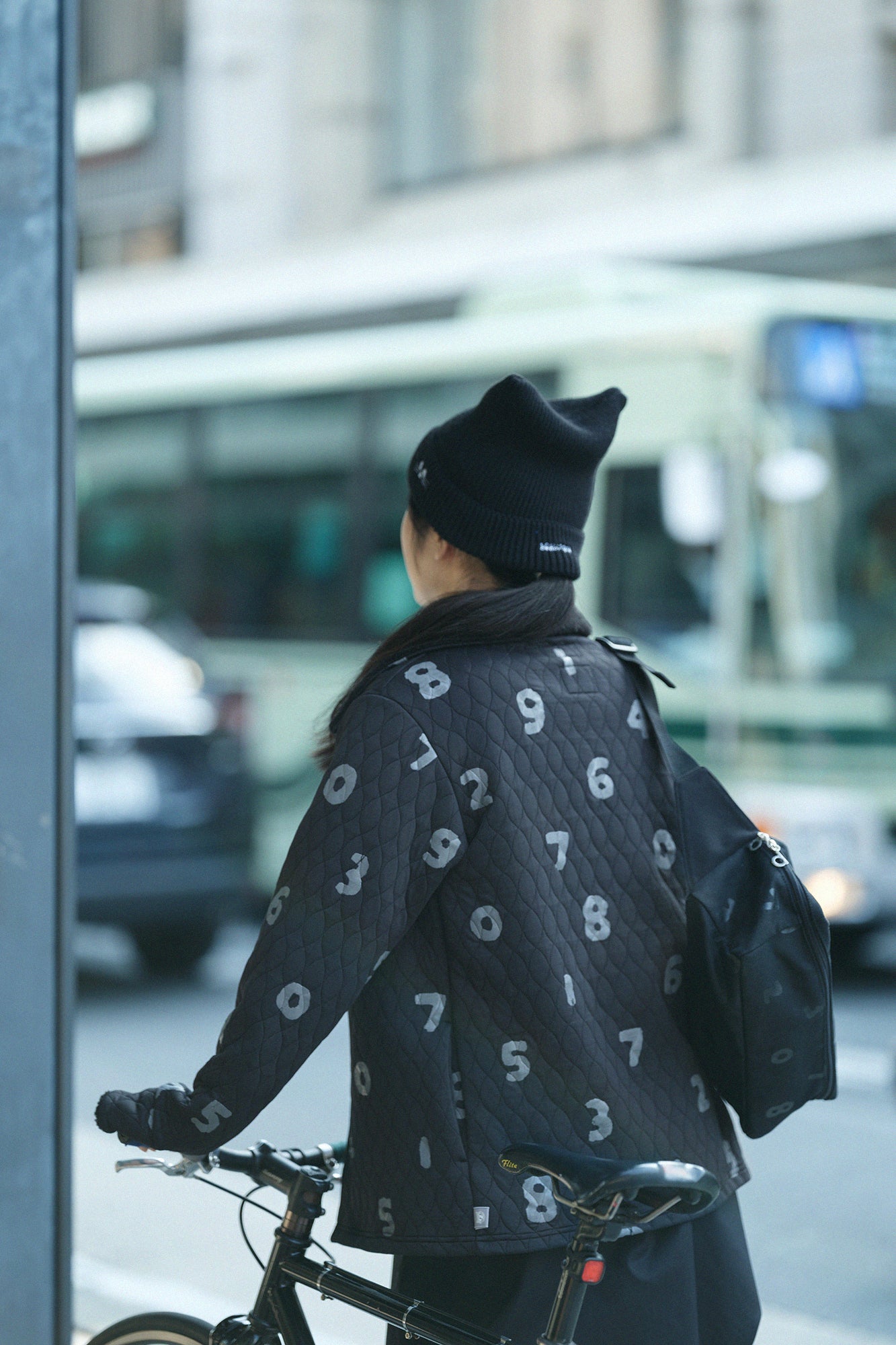 A.S Quilting Jacquard Neckwarm Cardigan／SO-SU-U Black 