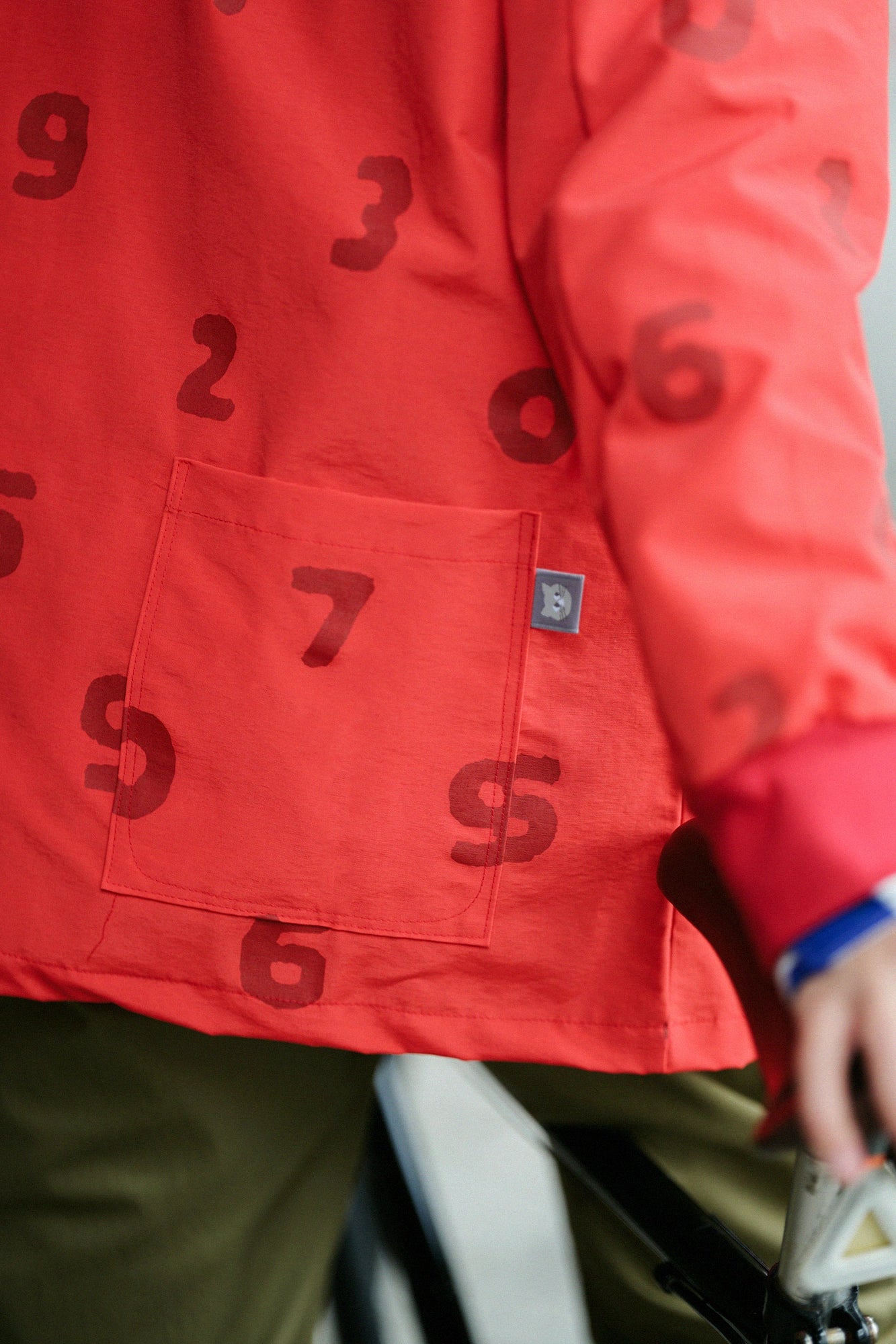 【3月10日頃発送予定】コットンナイロンクロス BIKEパーカー／SO-SU-U ブロンズレッド