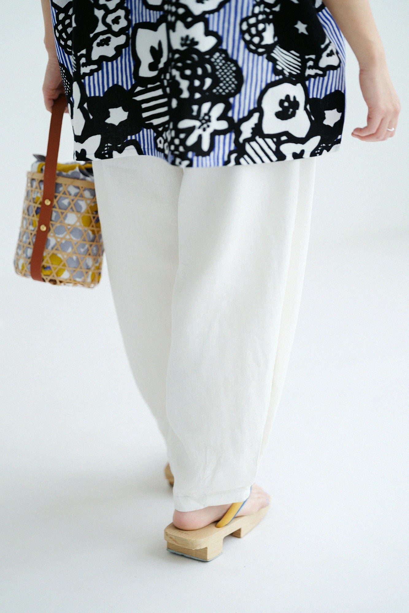 【4月21日頃発送予定】綿麻 葛城（かつらぎ）  二ノ襞（にのひだ）もんぺ つぼみ／つくも