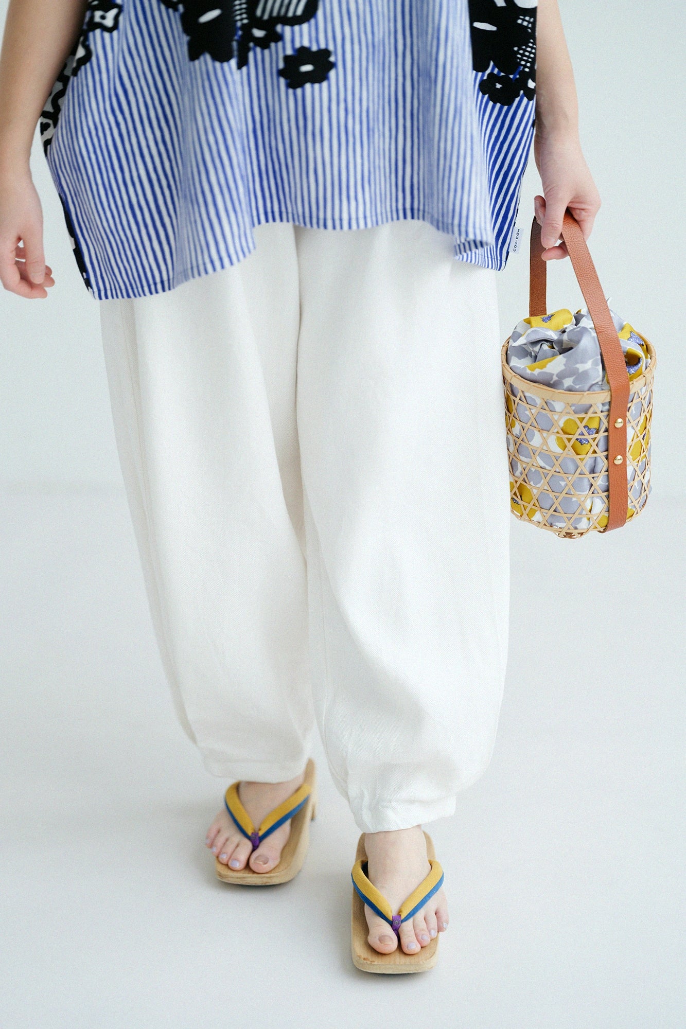 【4月21日頃発送予定】綿麻 葛城（かつらぎ）  二ノ襞（にのひだ）もんぺ つぼみ／つくも