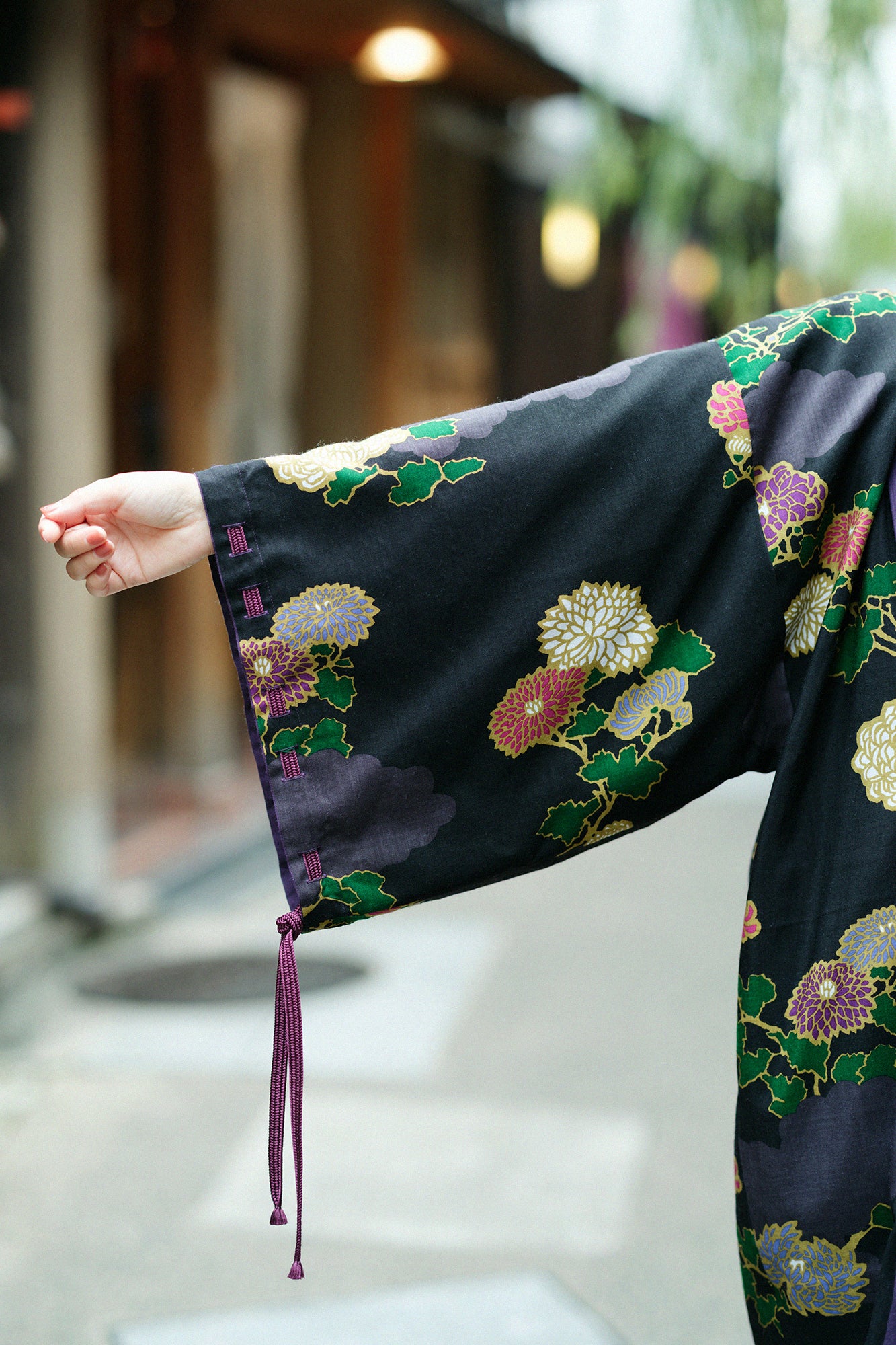 [Réservation] Pochettes Impériales en Mousseline Réversibles/Violet Foncé x Nuages et Chrysanthèmes (*Expédition prévue vers le 25 novembre)