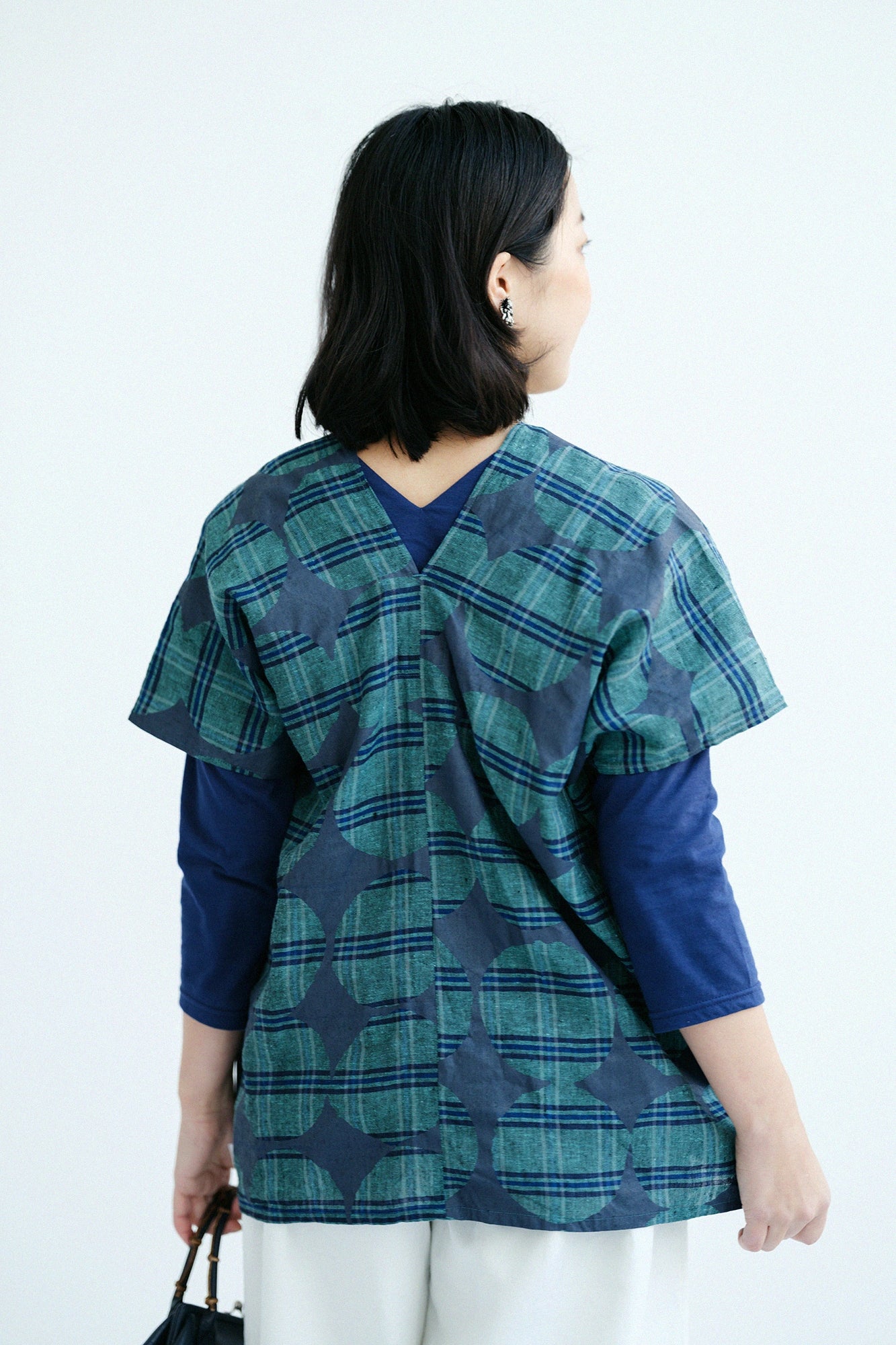 【3月3日頃発送予定】麻 格子織（こうしおり） 四角衣（しかくい） 二つ身（ふたつみ）／おはじき