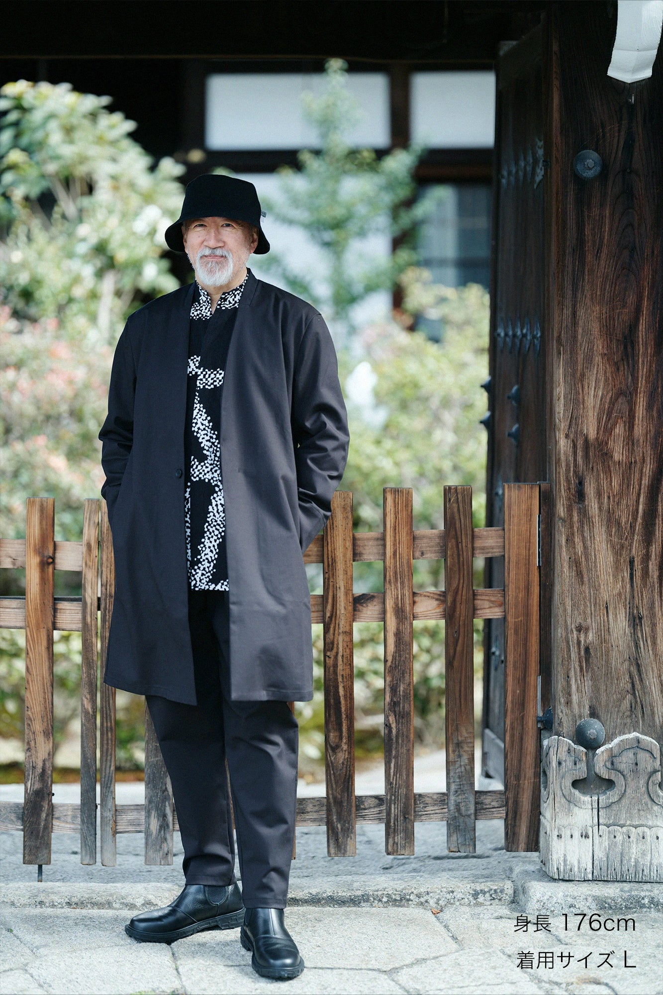 【3月17日頃発送予定】ダブルクロスストレッチ イージーテーパードパンツ／ブラック