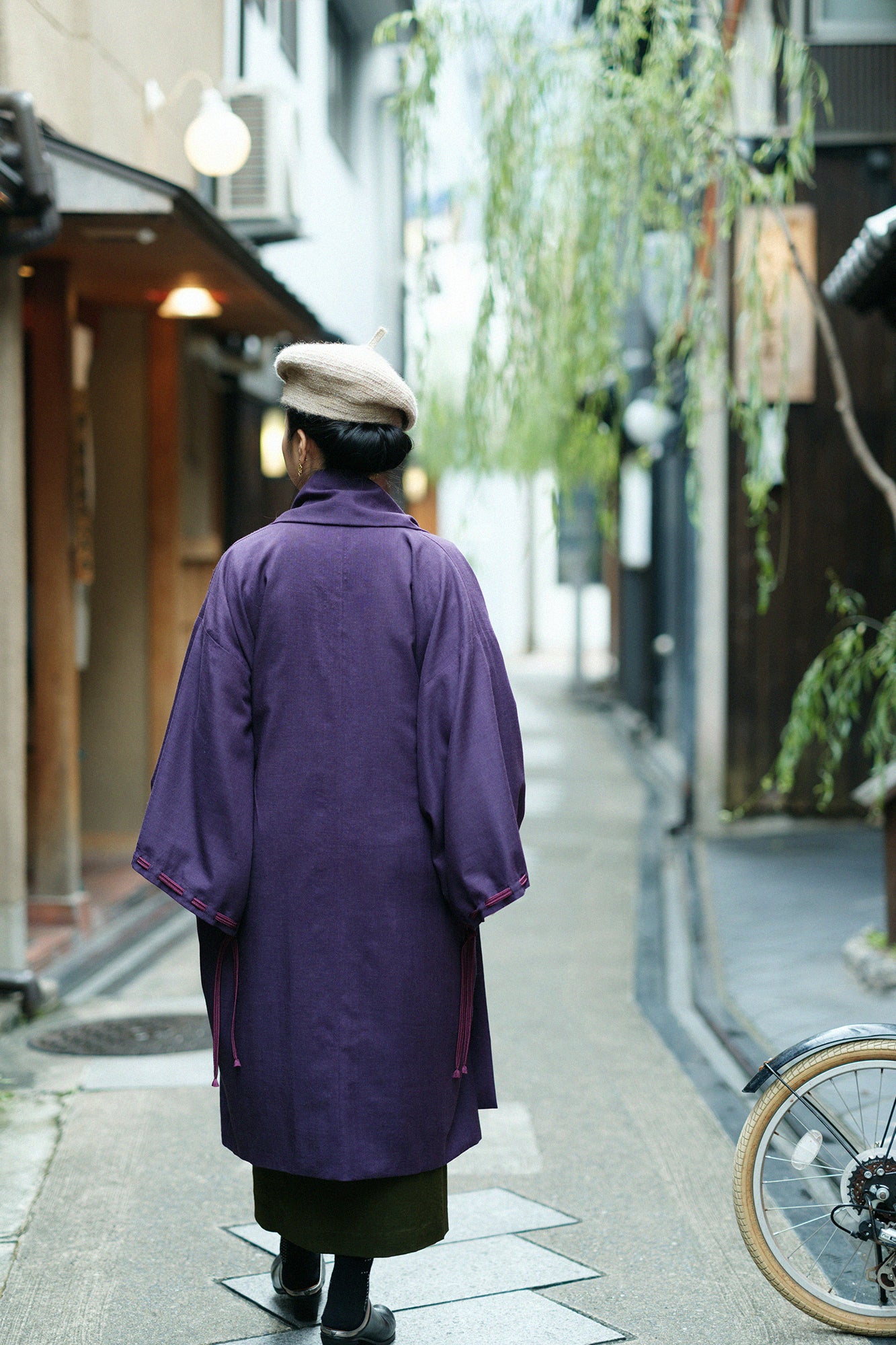 [Réservation] Pochettes Impériales en Mousseline Réversibles/Violet Foncé x Nuages et Chrysanthèmes (*Expédition prévue vers le 25 novembre)