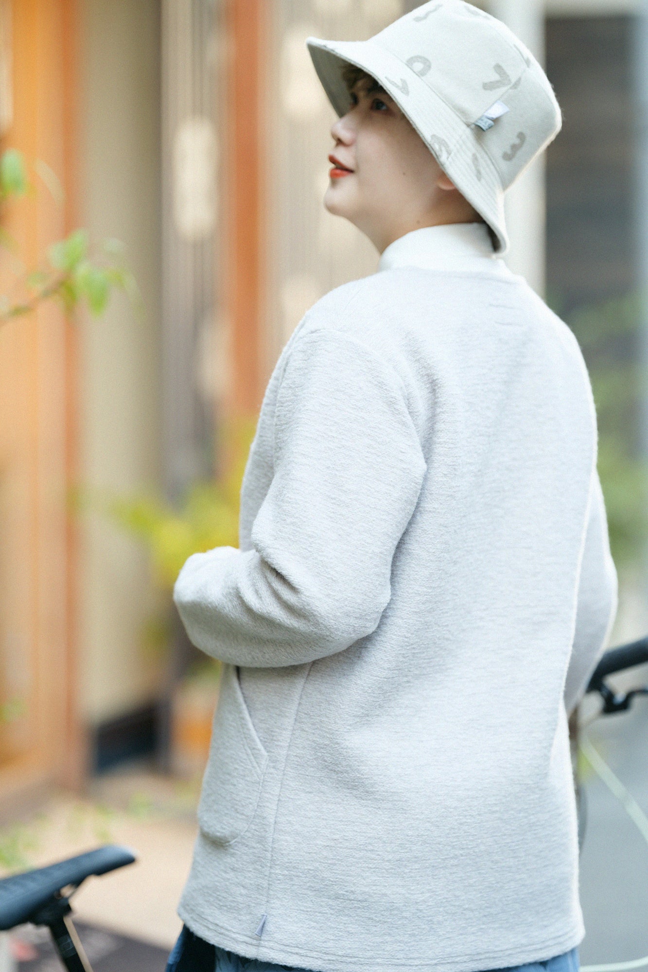 義大利毛絨針織 V領L/S外套／雪白色