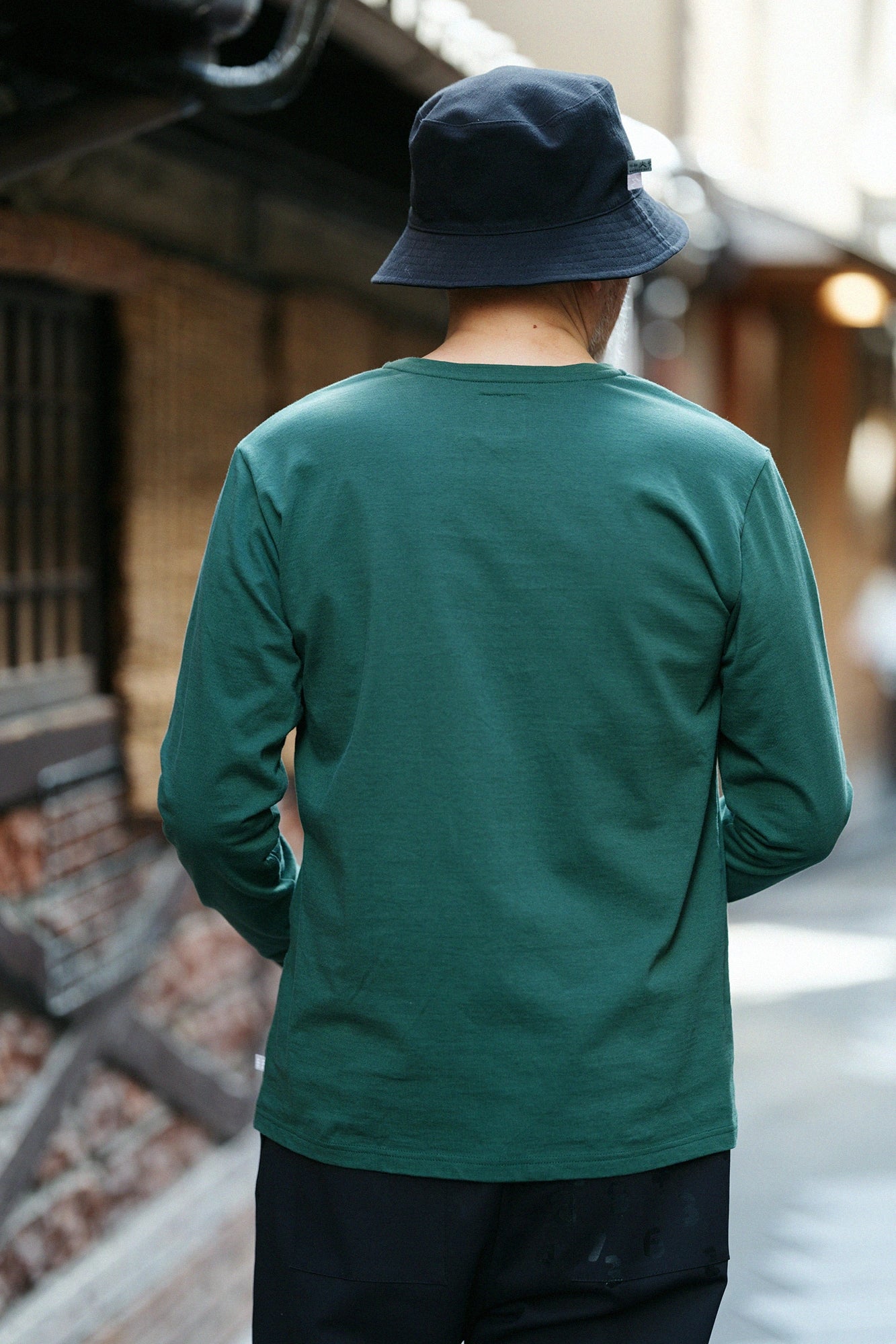 【3월 17일경 발송 예정】플레이팅천축 긴팔포켓 T셔츠/그린