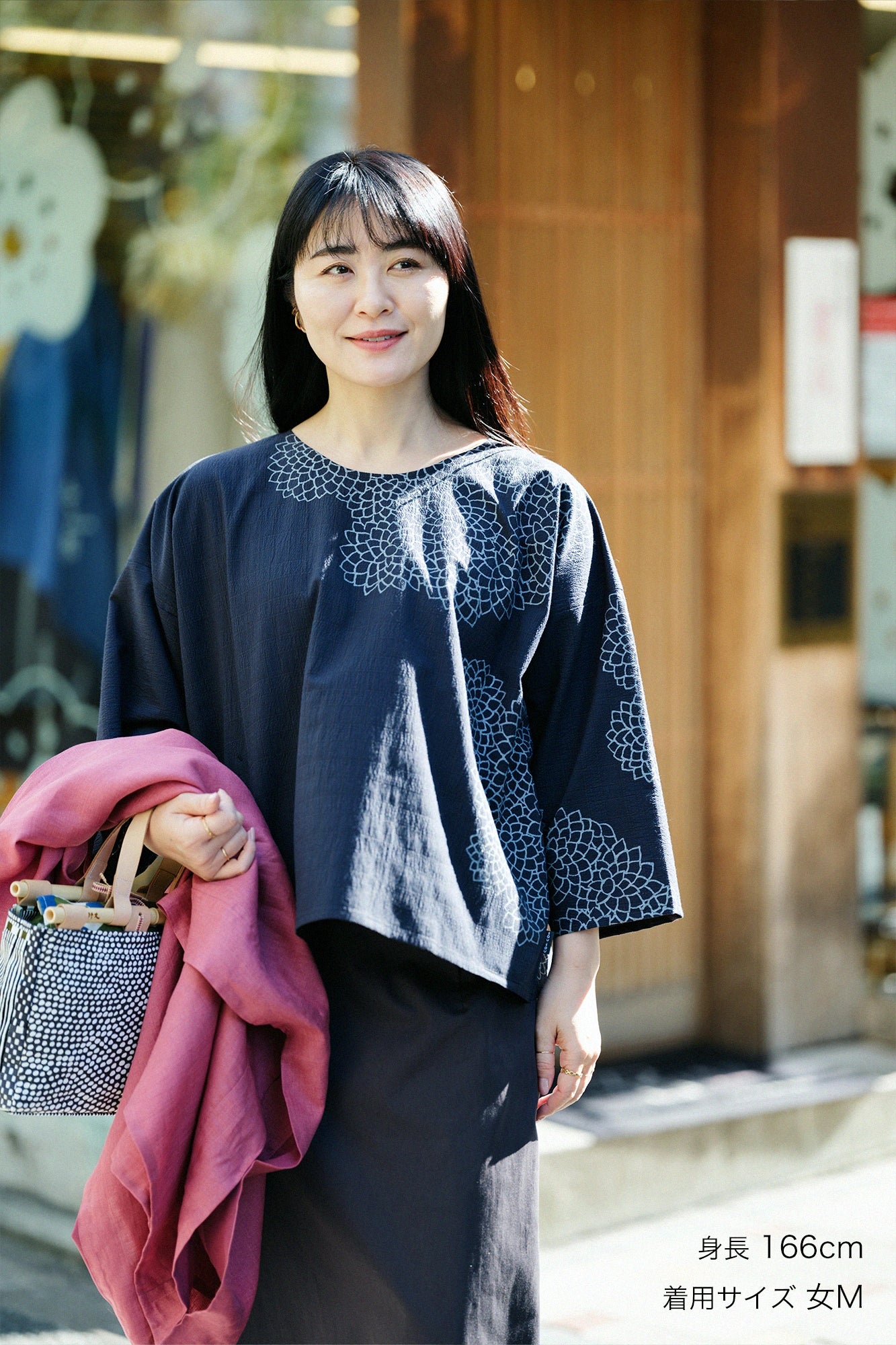 【Versand voraussichtlich ab 3. März】C/CM(R) Naginatashikakui Kimono (naginata shikakui) / Kumoma (kumoma) mit Chrysantheme und Yohaku (yohaku) Shinkonkoushi (shinkonkoushi) 