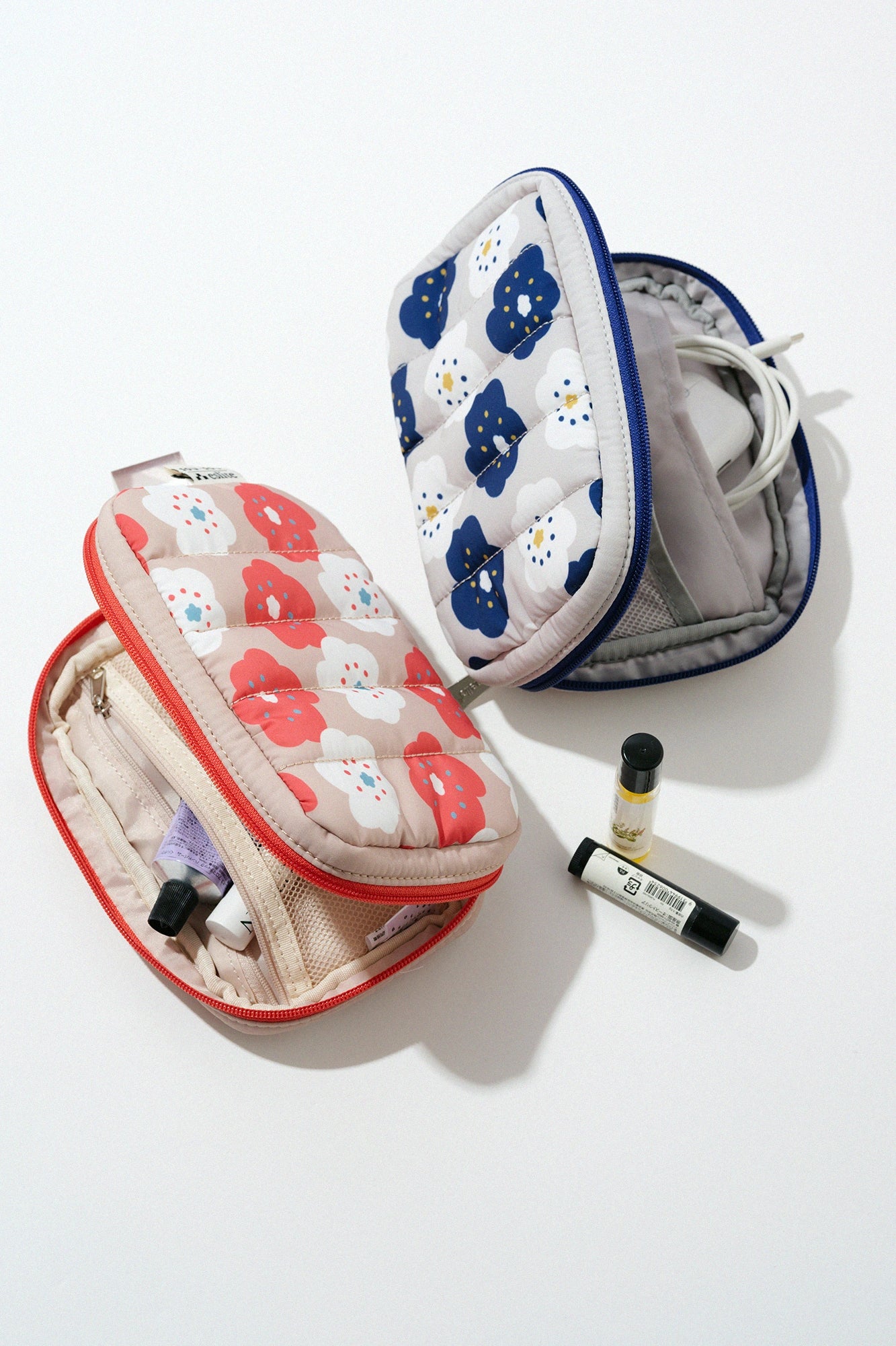 SOU・SOU×eslite bookstore Functional Storage Pouch／Smile SF Blue