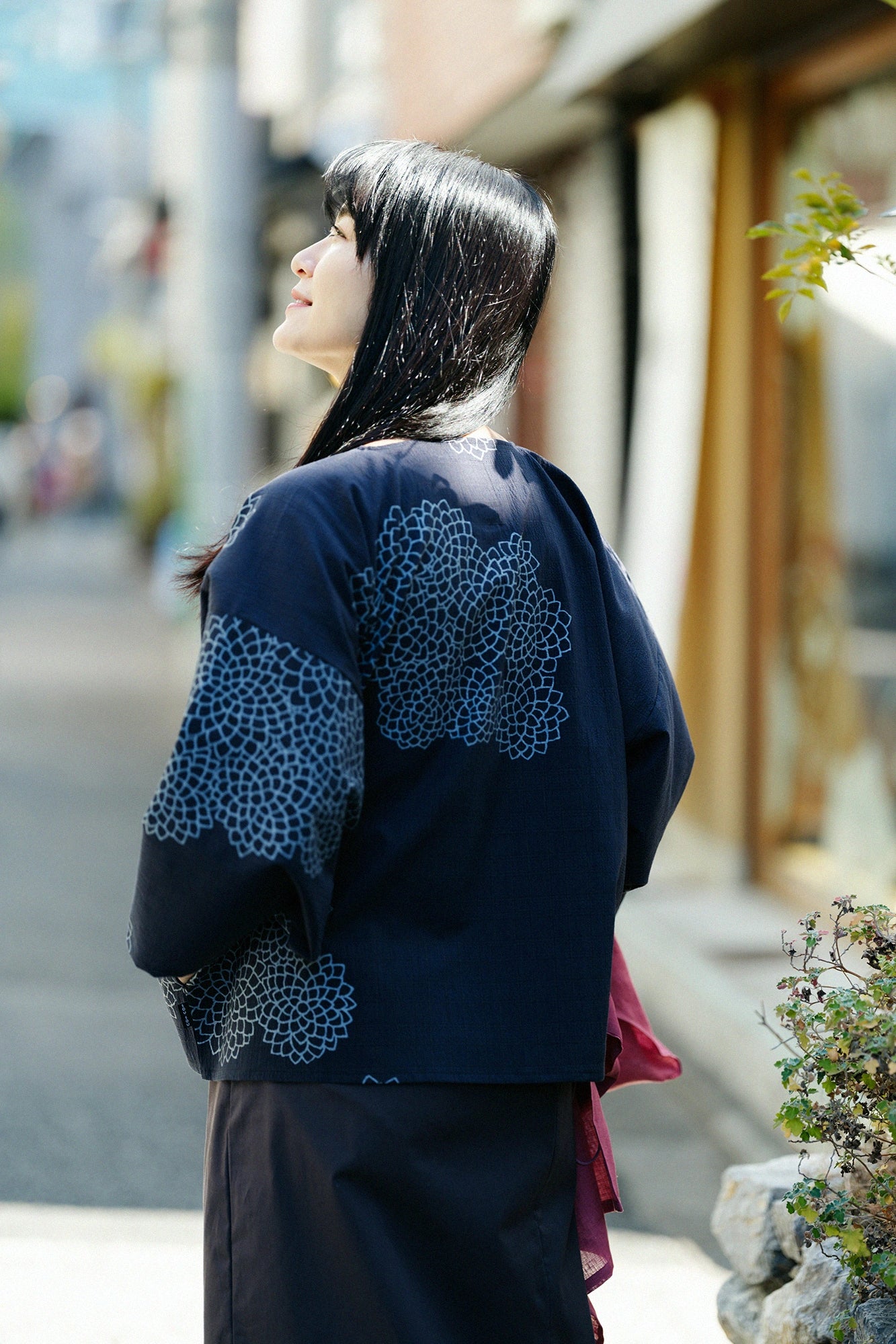 【Versand voraussichtlich ab 3. März】C/CM(R) Naginatashikakui Kimono (naginata shikakui) / Kumoma (kumoma) mit Chrysantheme und Yohaku (yohaku) Shinkonkoushi (shinkonkoushi) 