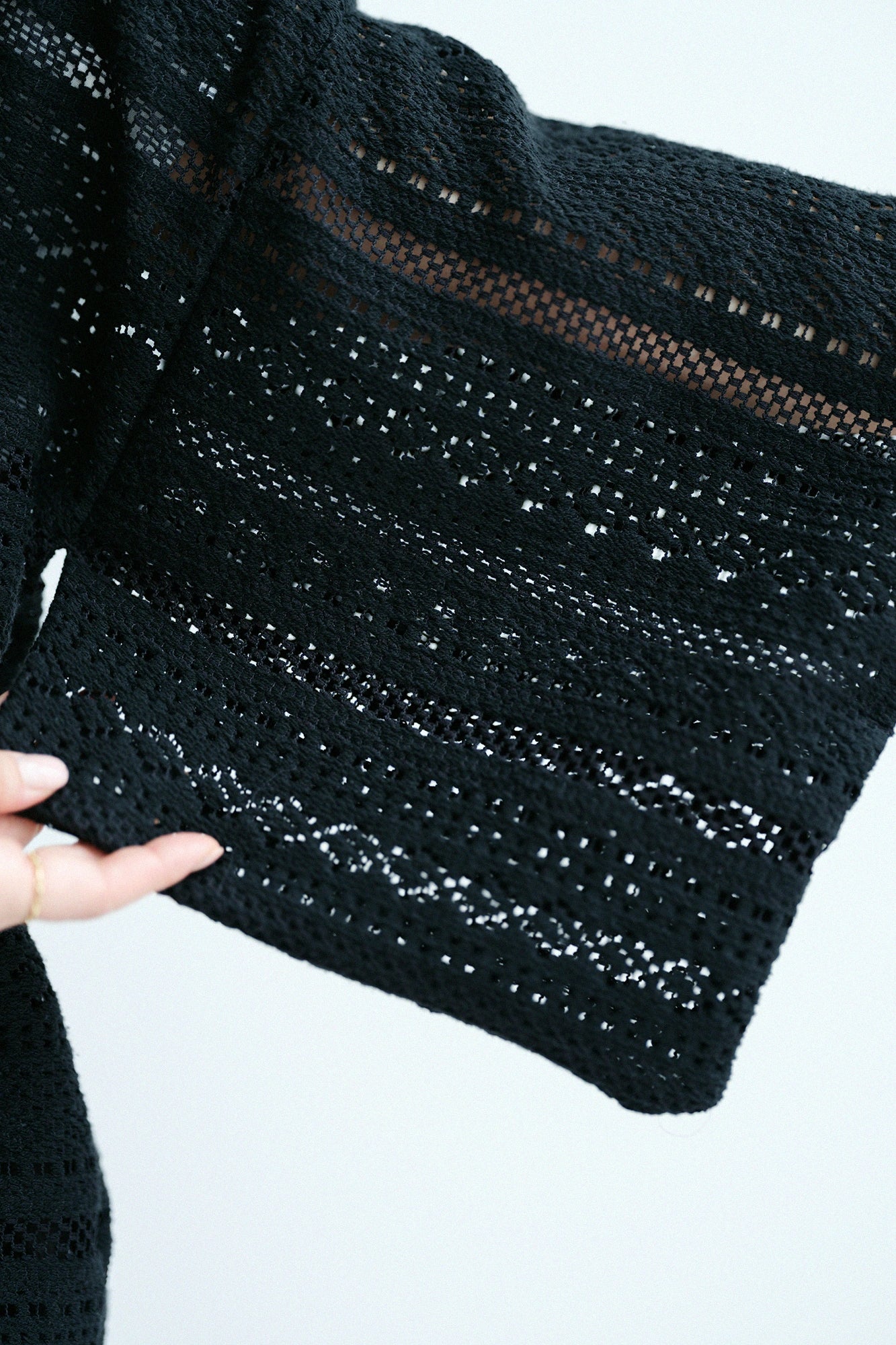 透かし幾何刺繍（きかししゅう） はつき／濡羽色（ぬればいろ）