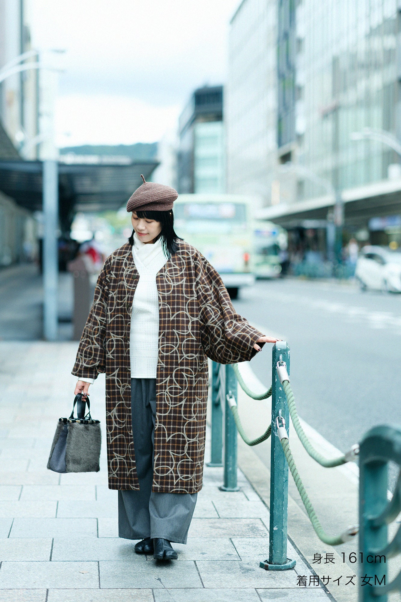 梳毛（そもう） 格子織（こうしおり） 薙刀羽織（なぎなたばおり