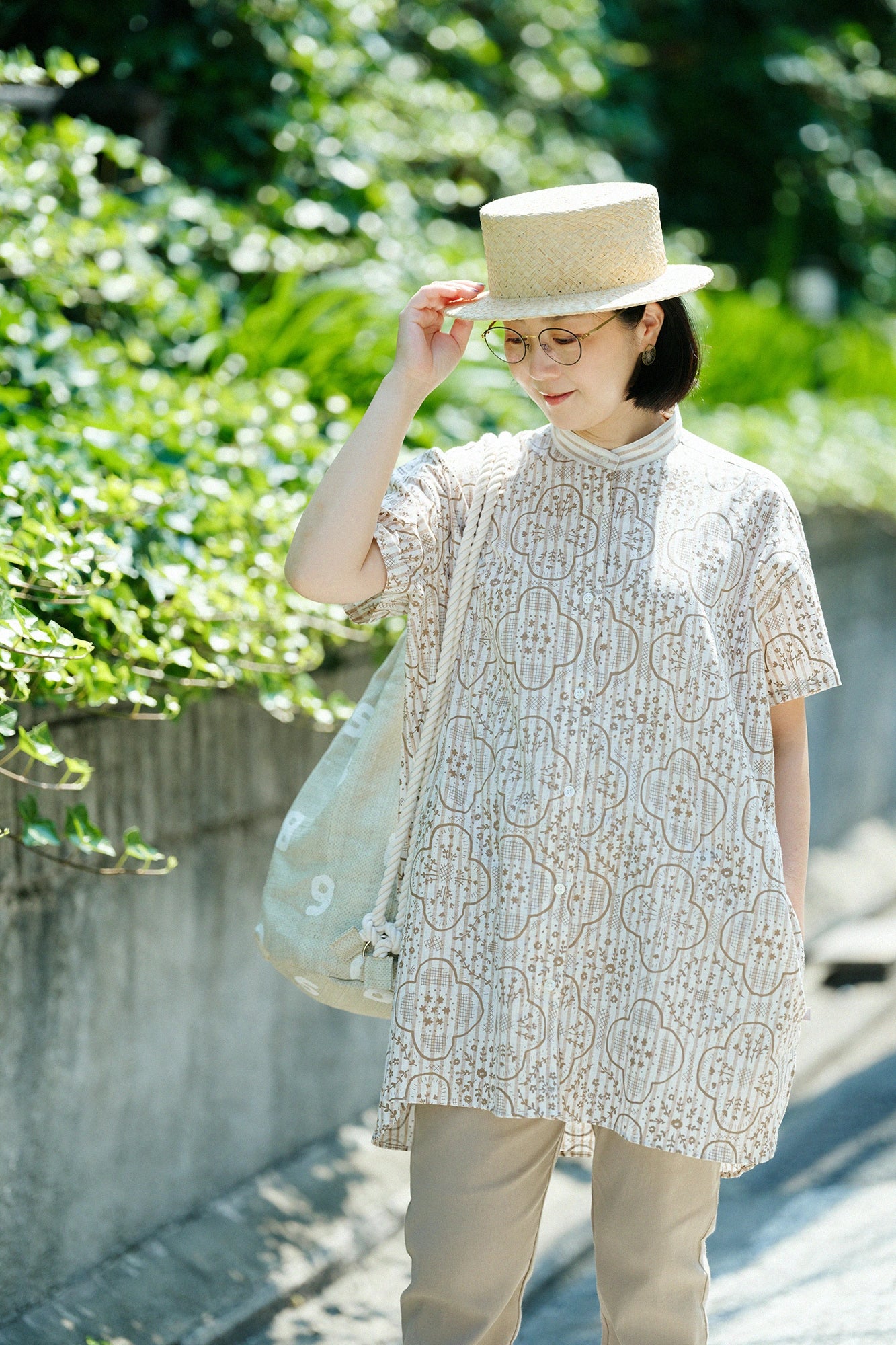 '身高：'154cm,'穿用尺码：'女F,左下
