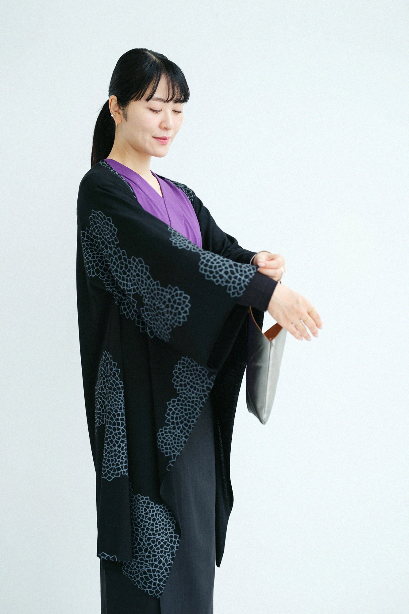 Height: '166cm, 'Wears: 'Women F