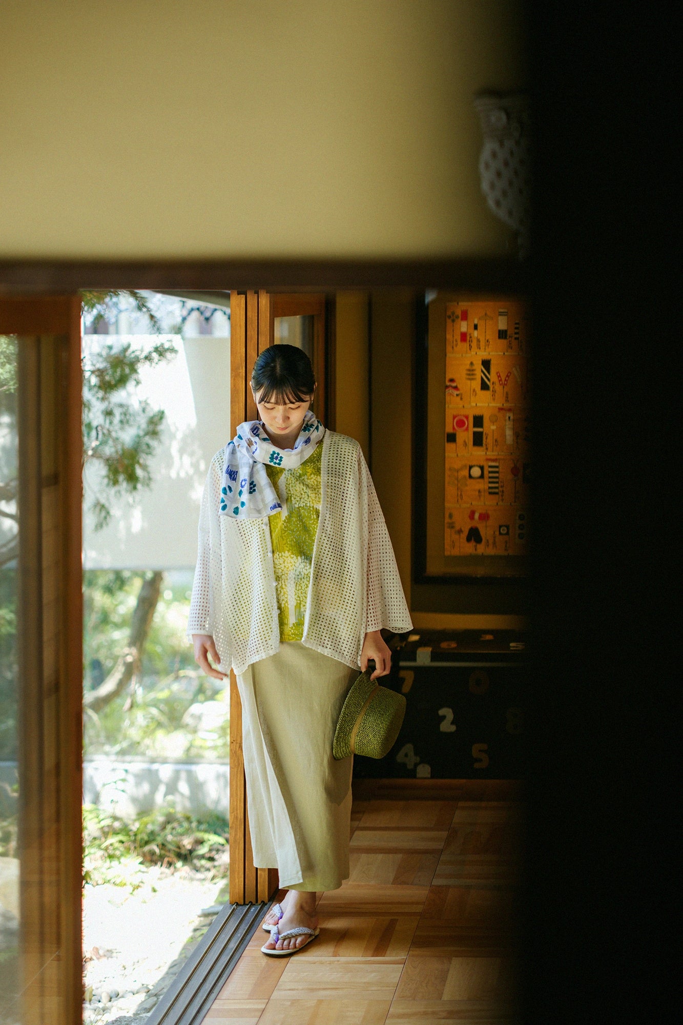 【Ships ard. 4/21】Chizimi Cotton 40/40 V-neck Shirt / Gypsophila