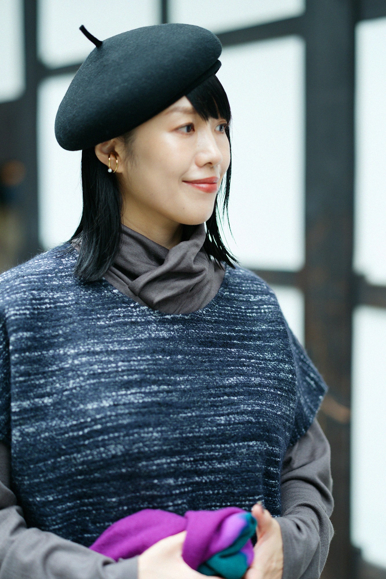 Dual-layered Knit Trapezoidal Top Shoulder Line / Dark Greyish Navy