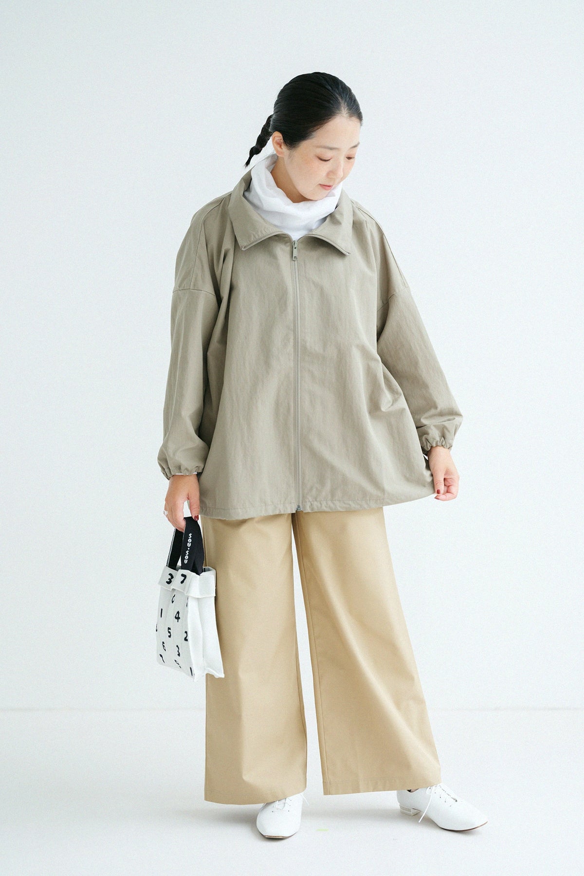 '身長：'154cm,'着用サイズ：'XS,左下