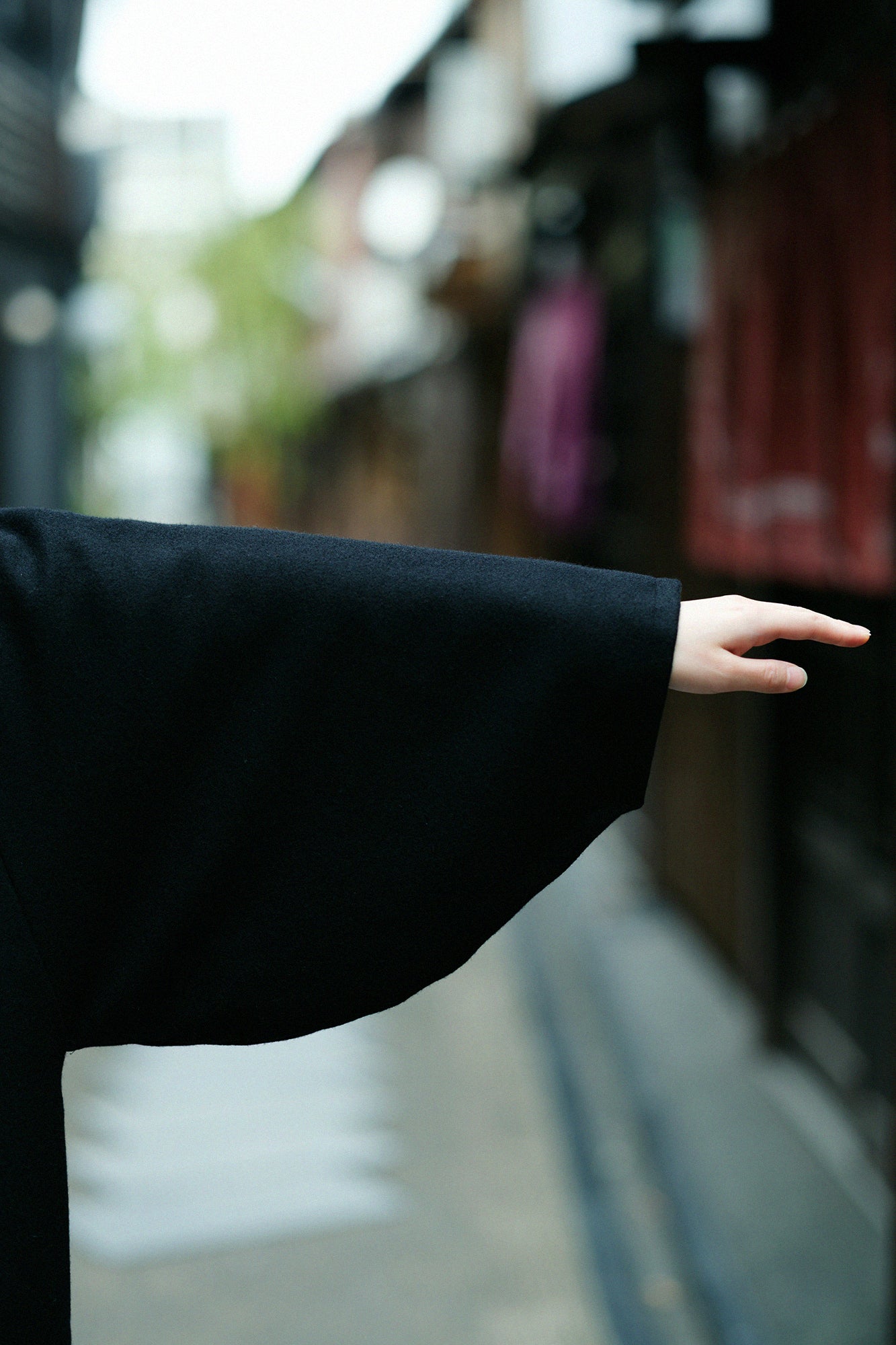 Wool Melton Naginata Sleeve Haori Long with Lining / Black×Gold Damask