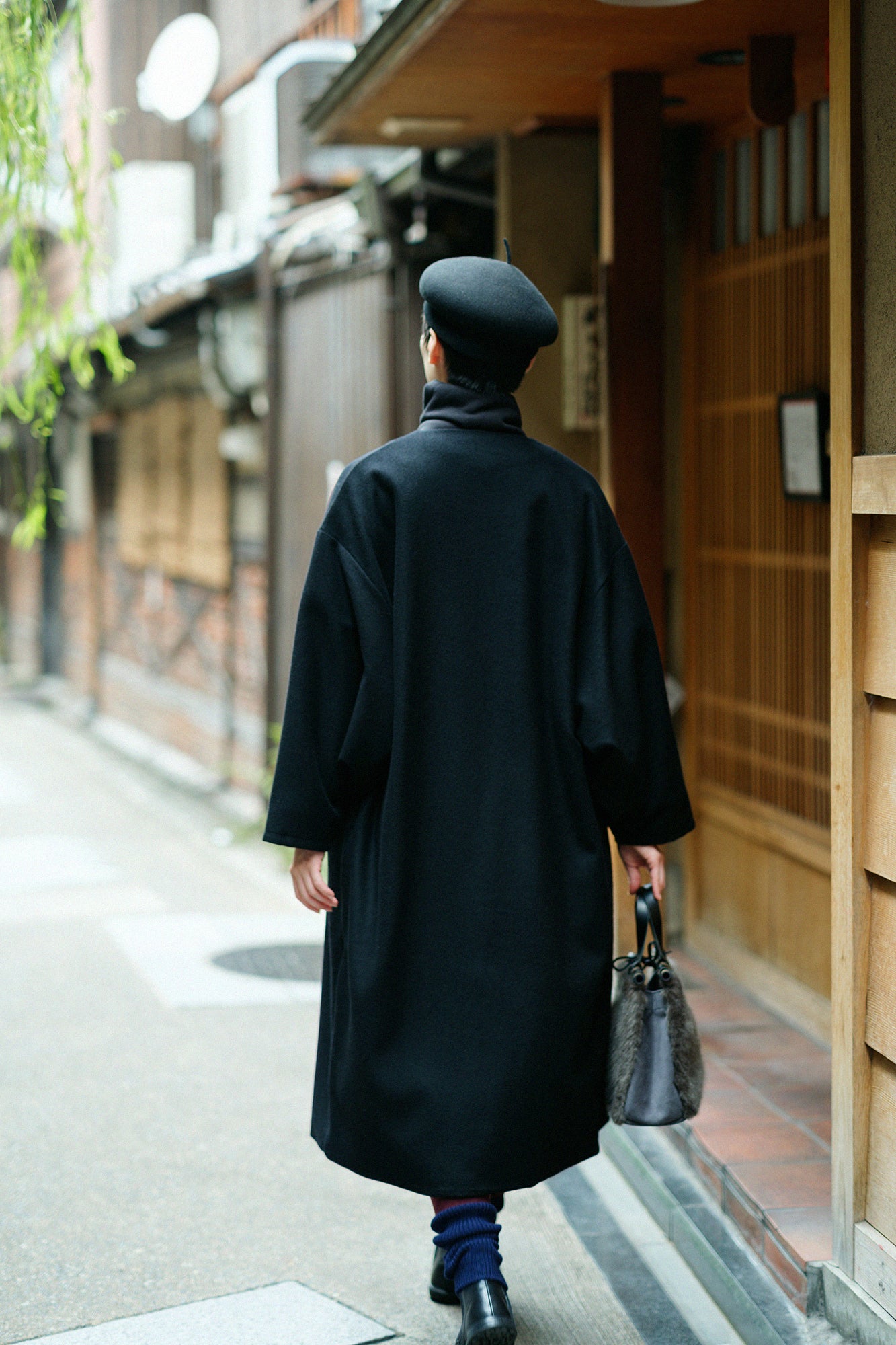Wool Melton Naginata Sleeve Haori Long with Lining / Black×Gold Damask