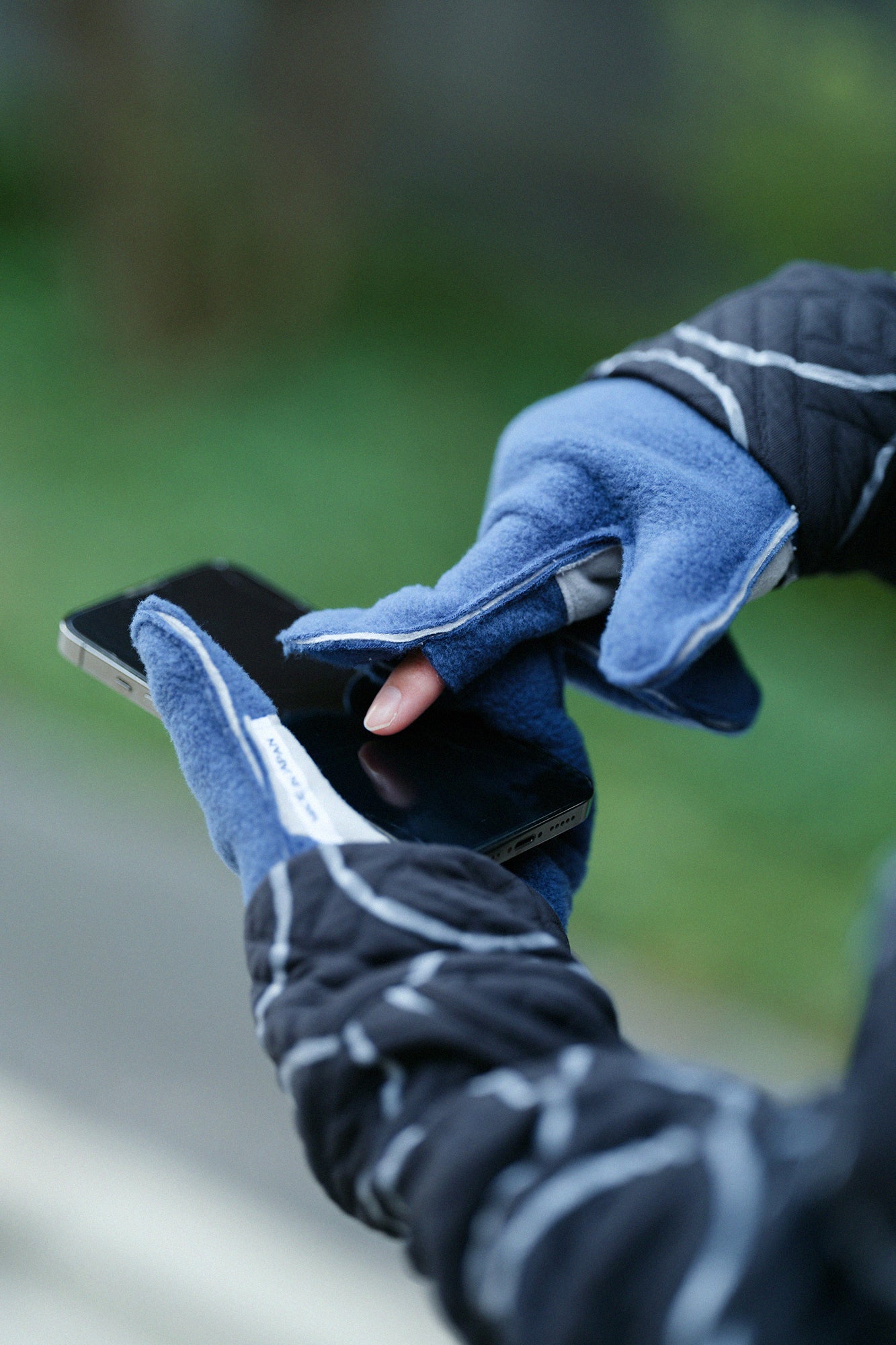 3 Fingers Gloves touch／Navy