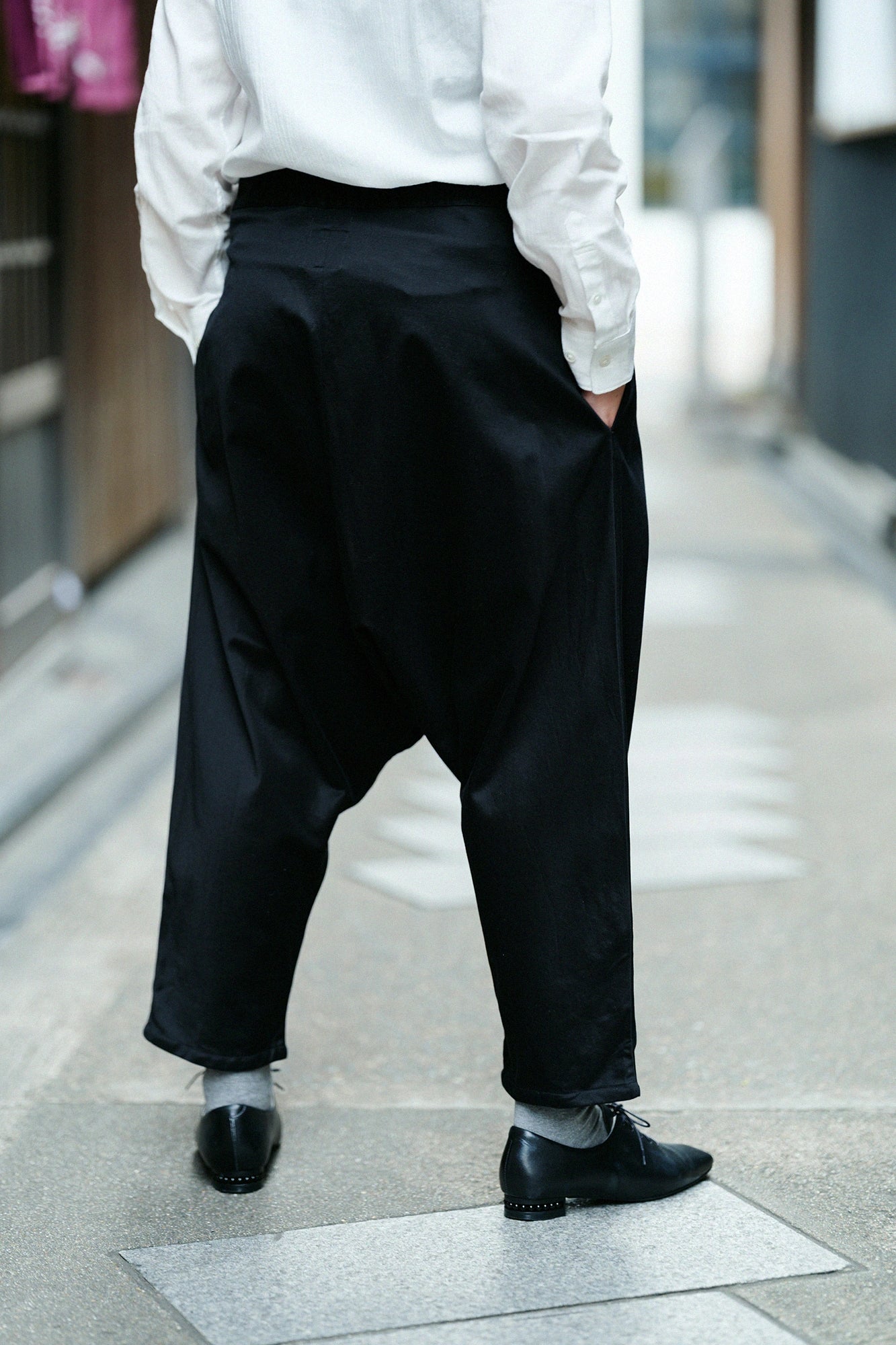 【3月17日頃発送予定】コットンキュプラ サルエルパンツ／ブラック