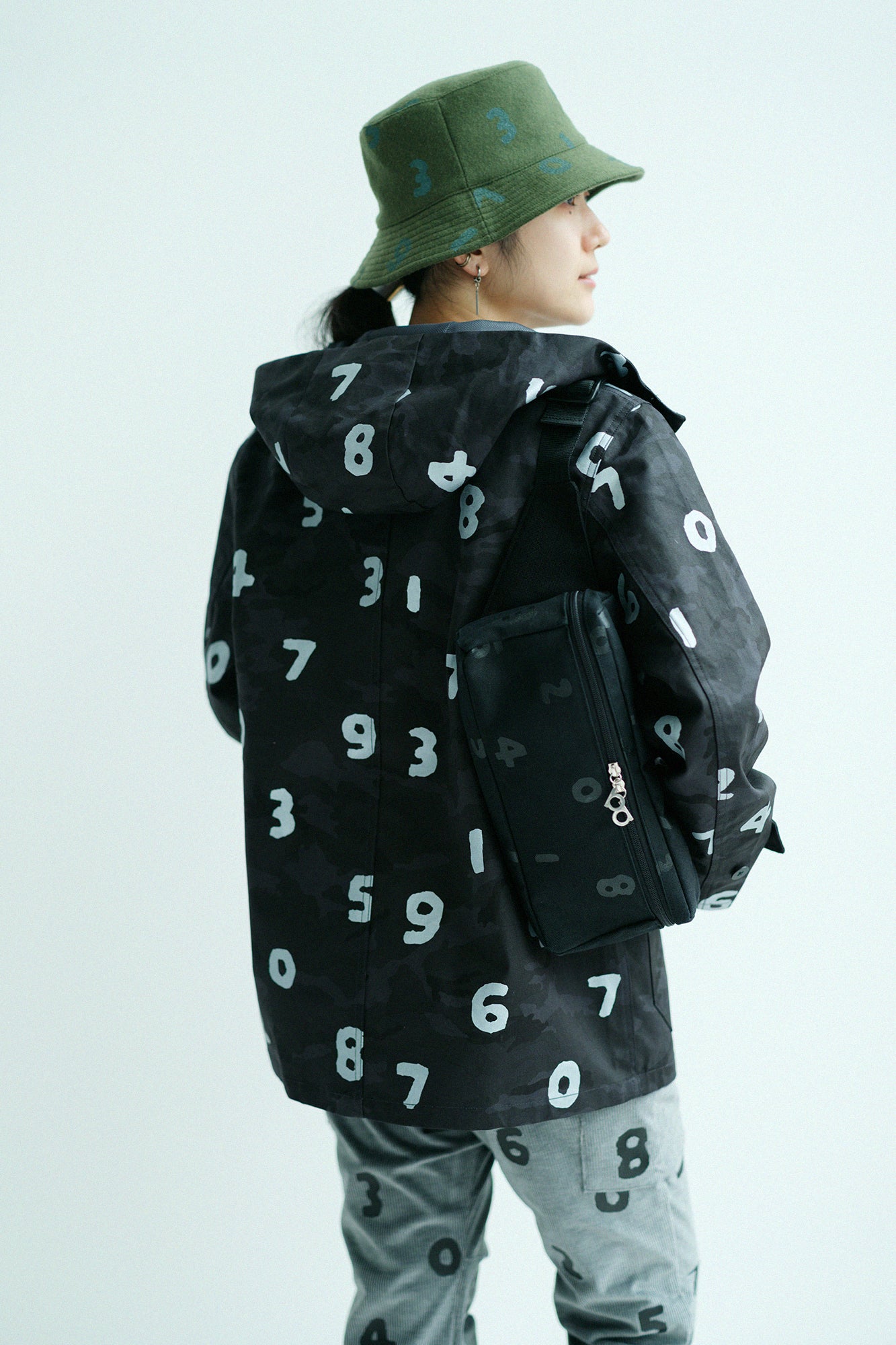 Waterproof Mountain Parka／camo SO-SU-U Dark Grey 