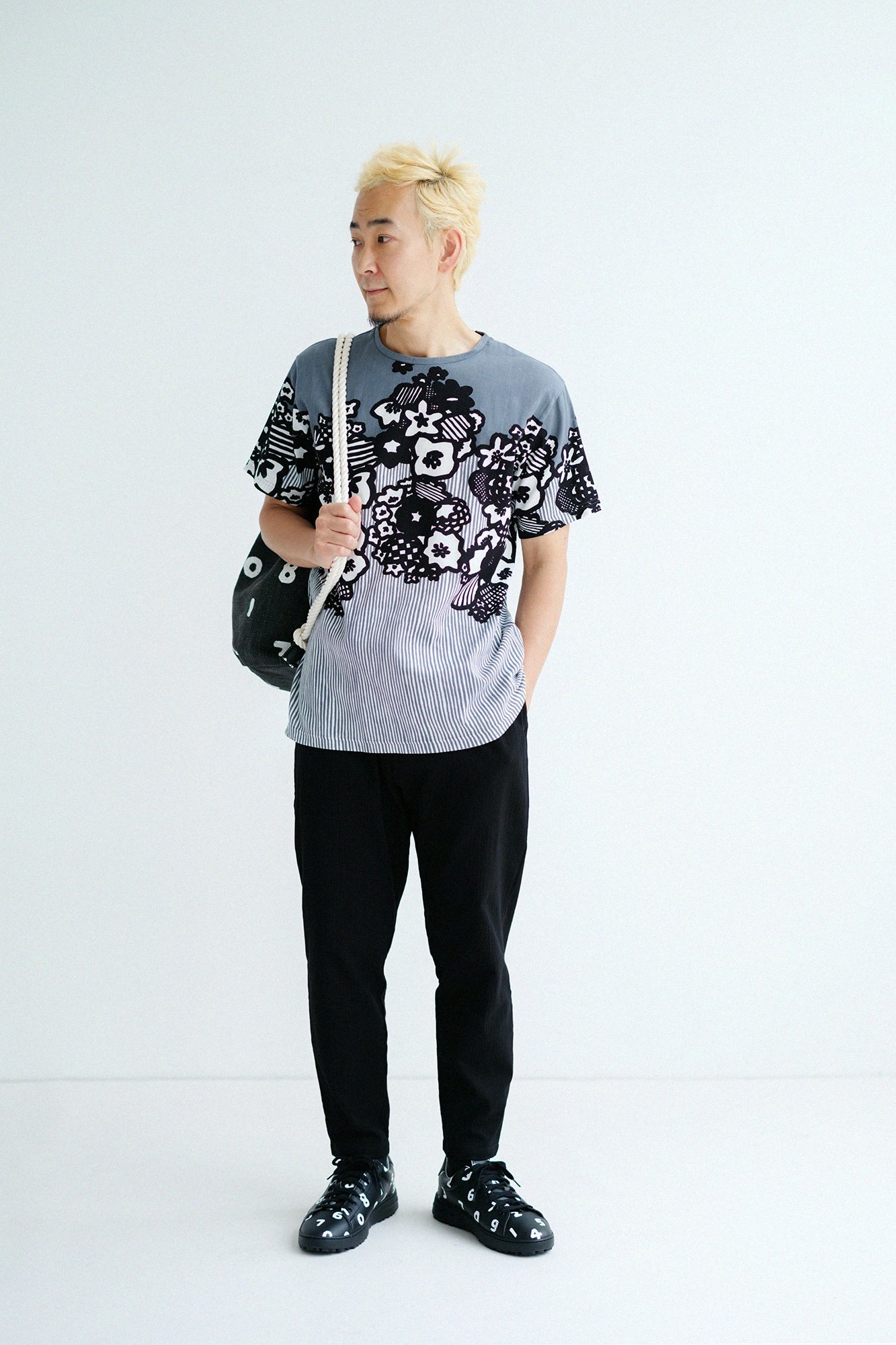'Height :'171cm,'Wears taille :'L
