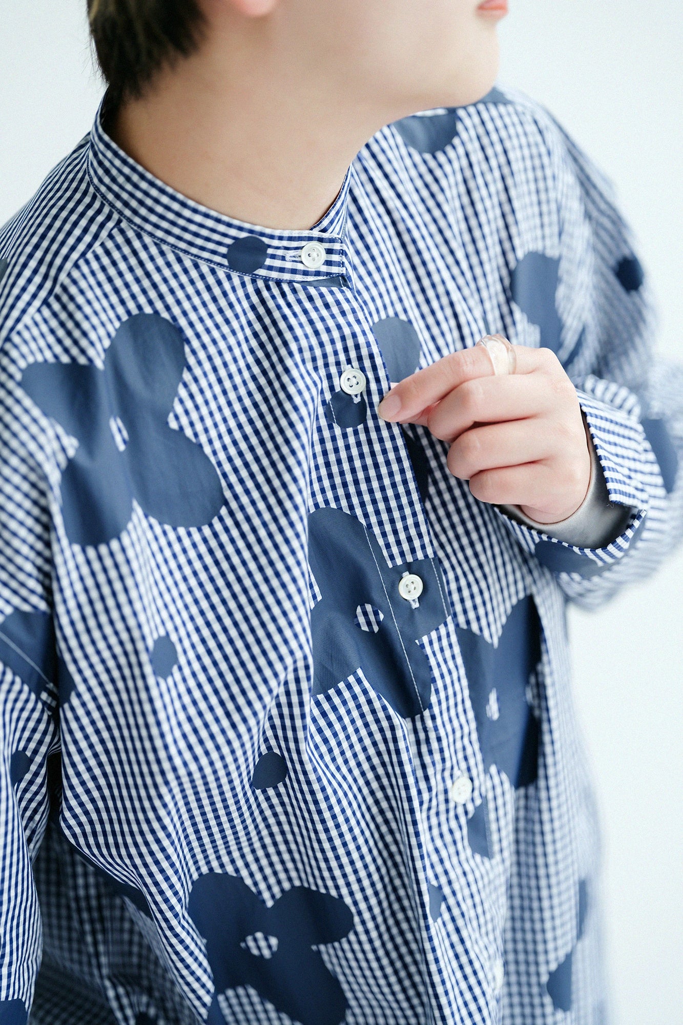 [Versand voraussichtlich um den 17. März] Extralanges Grand-Hemd-Kleid aus Baumwolle R.H/Yamahanakaze marineblau kariert