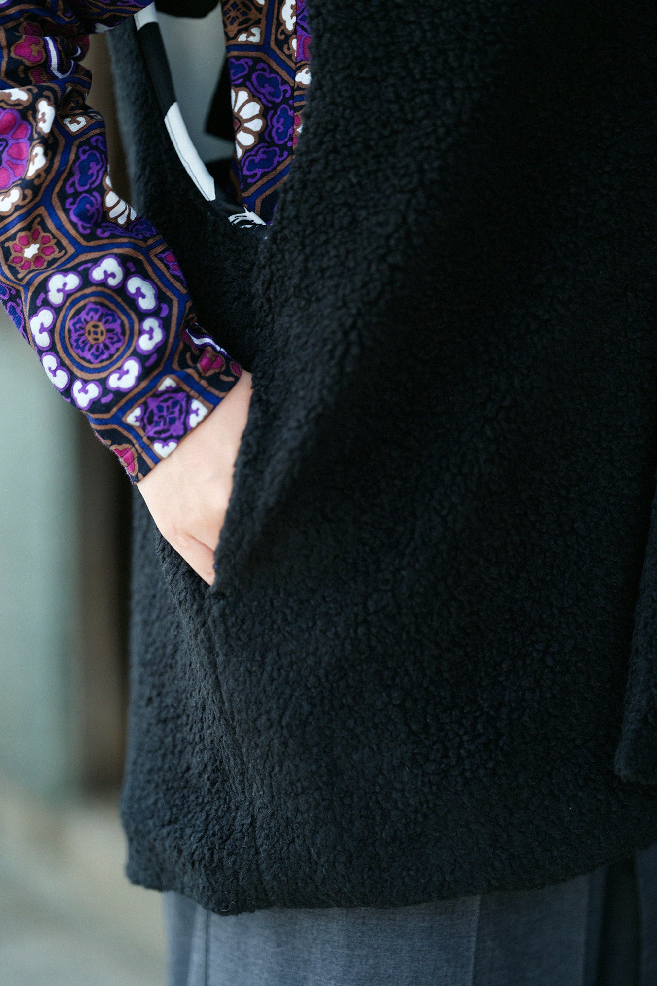 Boa Saya Vest with Lining / Black×Imayo