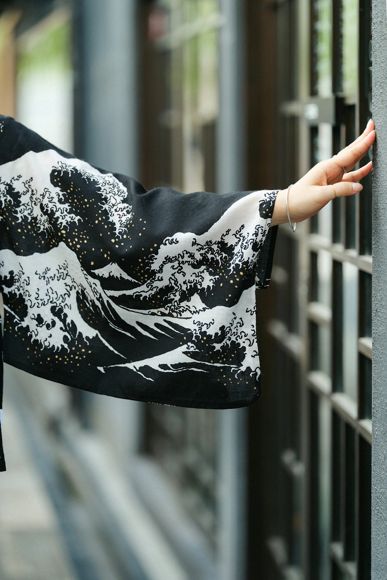 【Expédition prévue vers le 22 septembre】Mousseline Prise de vue du kimono décontracté / Yanai, préfecture de Kanagawa, côte de surf 