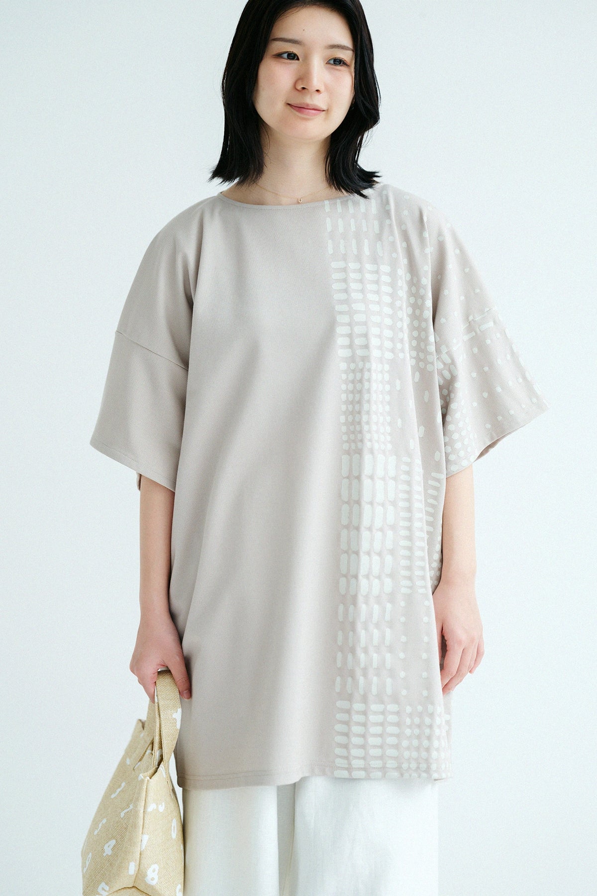 'Height:'162 cm,'WearsTaille : »Women F
