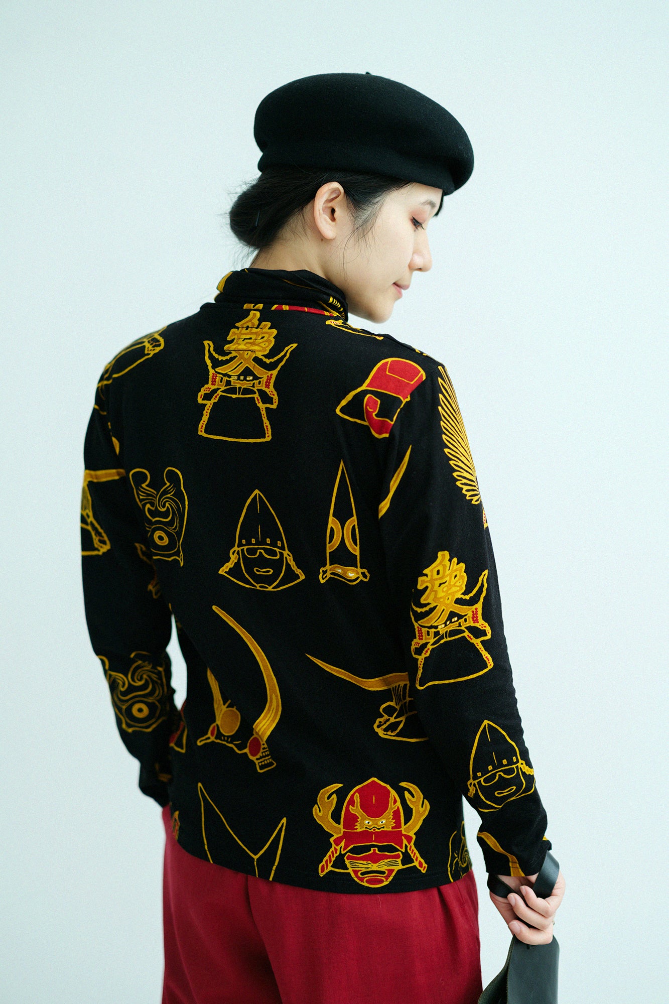 [Reservierung] Halsband/Helm (Versand voraussichtlich um den 25. November)