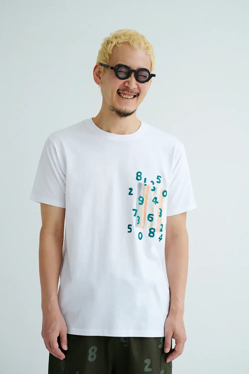 반팔 포켓 T셔츠[5.0]／화이트×SO-SU-U곤(곤) 