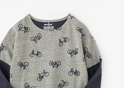 型ぬき長袖Tシャツ